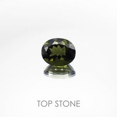 <ランダムセレクト1個販売> モルダバイト(宝石名モルダバイト) オーバルカット 発見地：旧チェコスロバキア 4.00ct前後 識別済[20074013]12×10.0mm前後