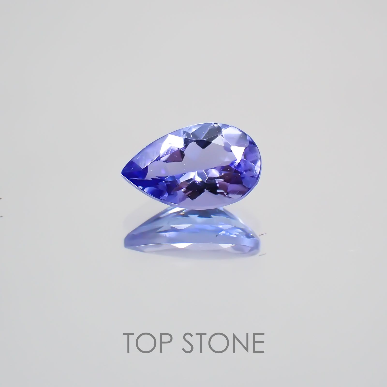 タンザナイト(宝石名タンザナイト) タンザニア産 0.36ct 識別済[210210061]6×3.7mm前後