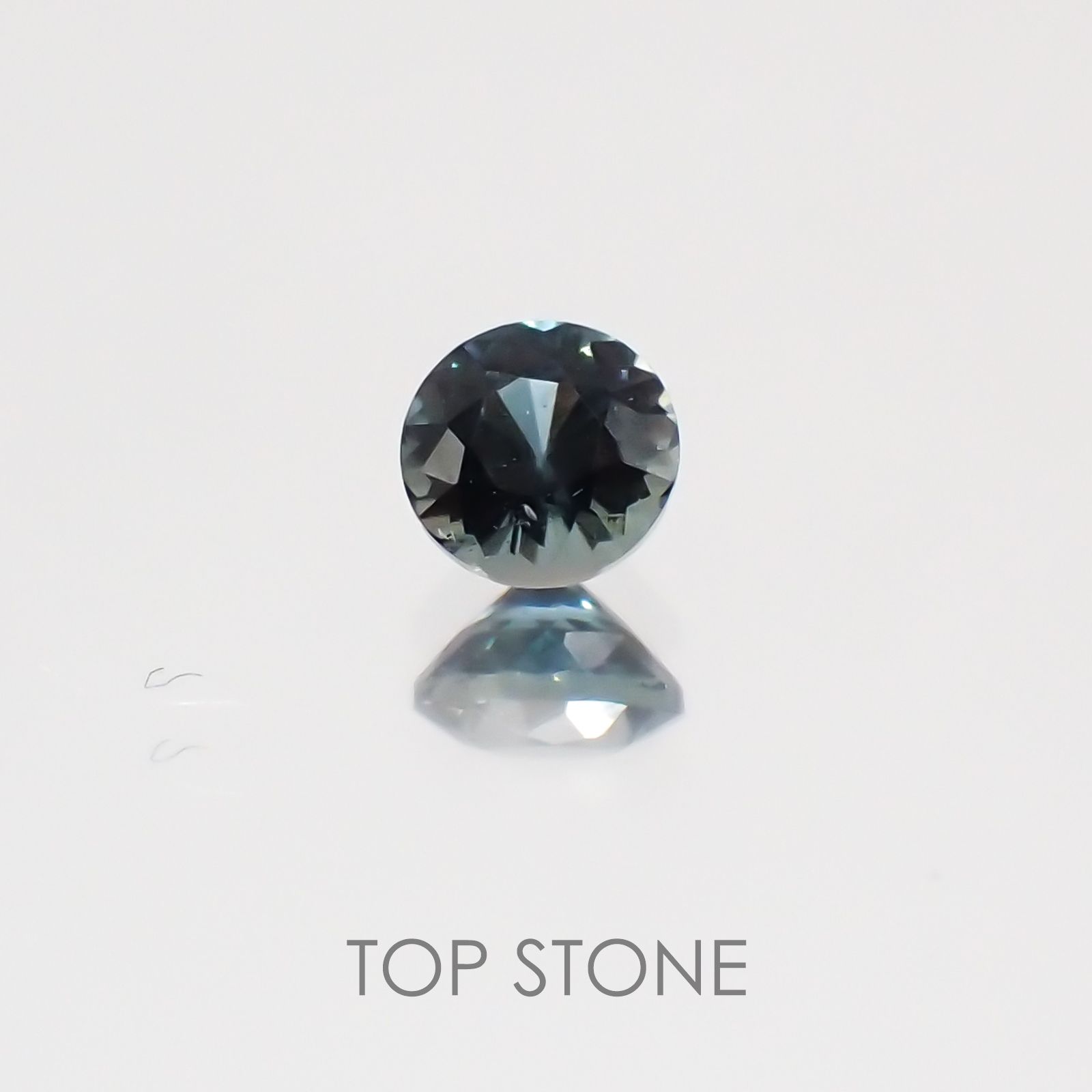 サファリン マダガスカル産 ルース 0.16ct[21018928]3.1×3.1mm前後