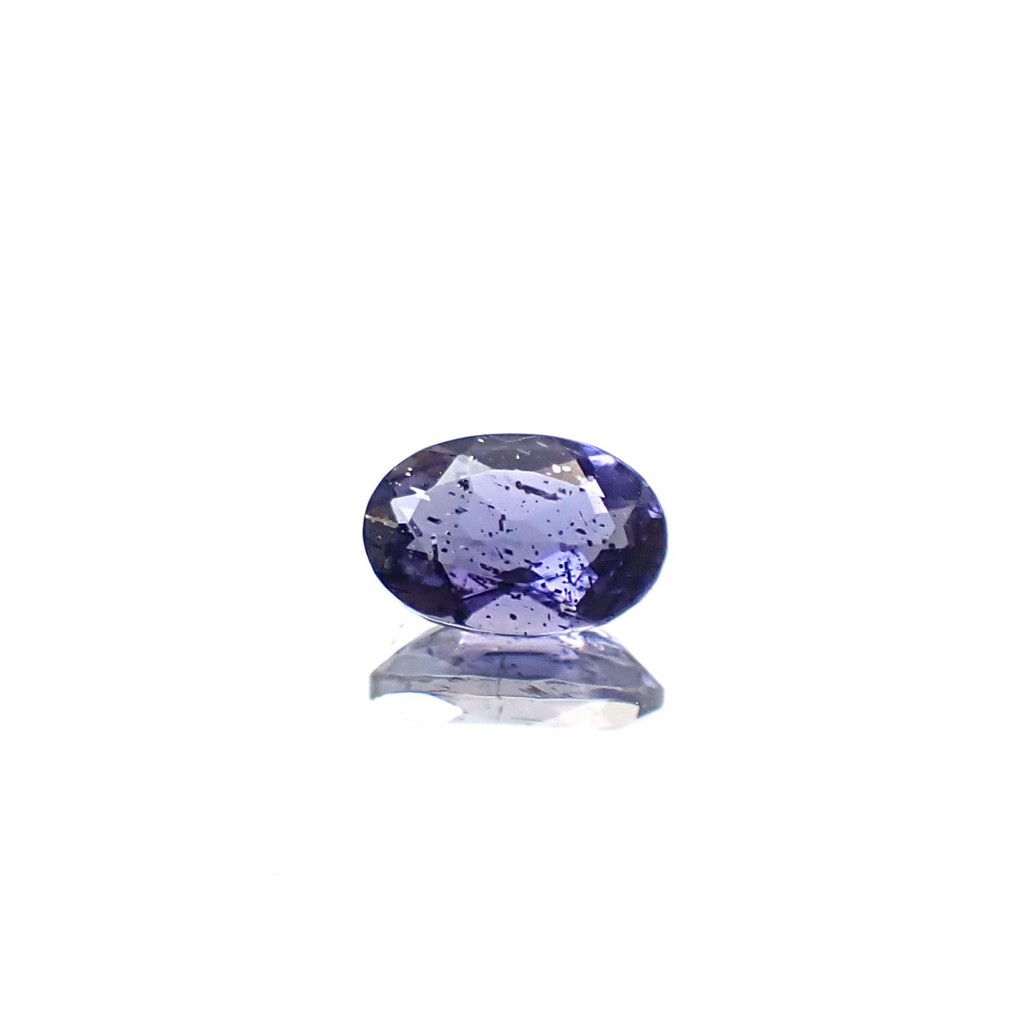 アイオライト・サンストーン Violet star 30cts./ ルース