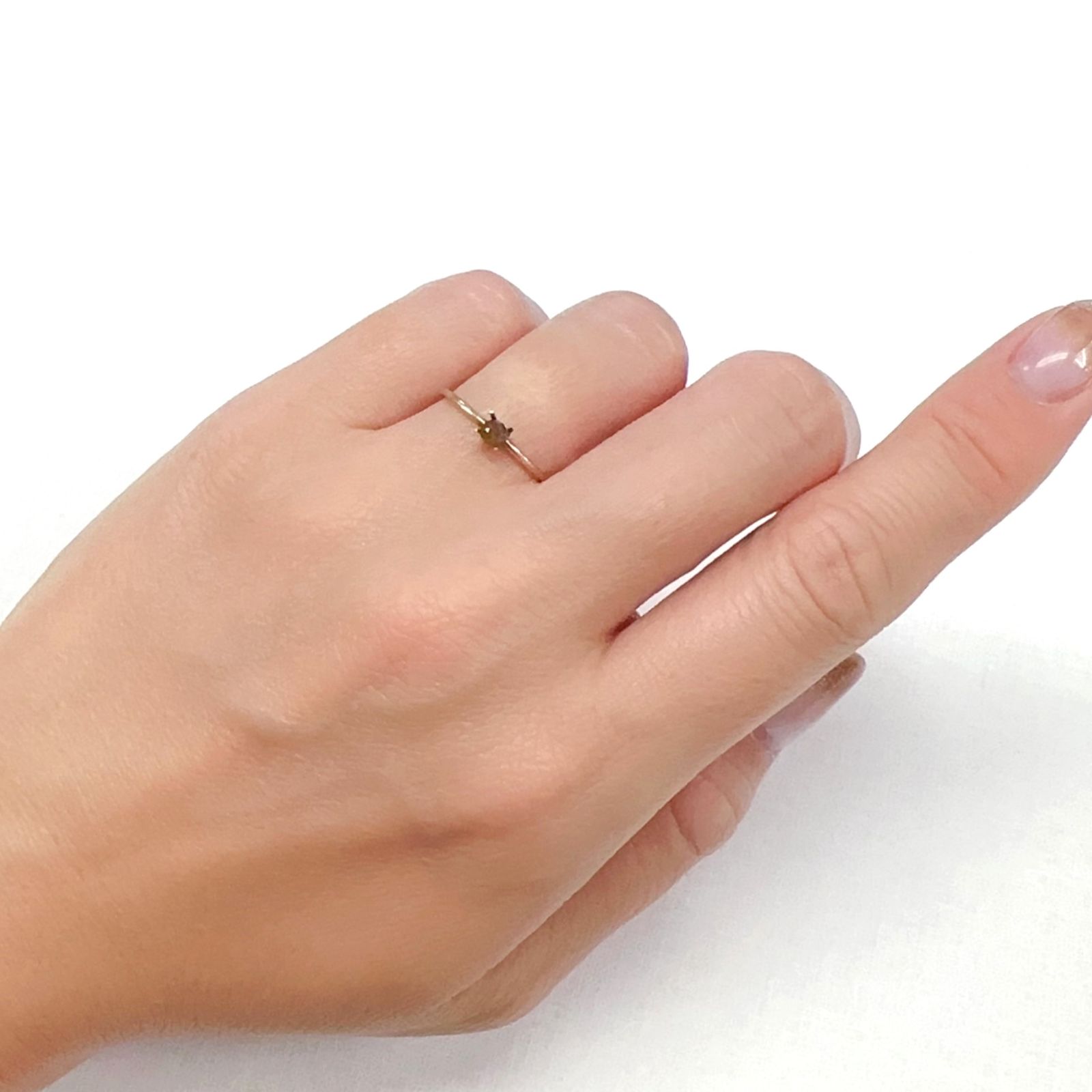 レインボーガーネット 日本・奈良県産 0.12ct[231023634]2.9x2.9mm前後