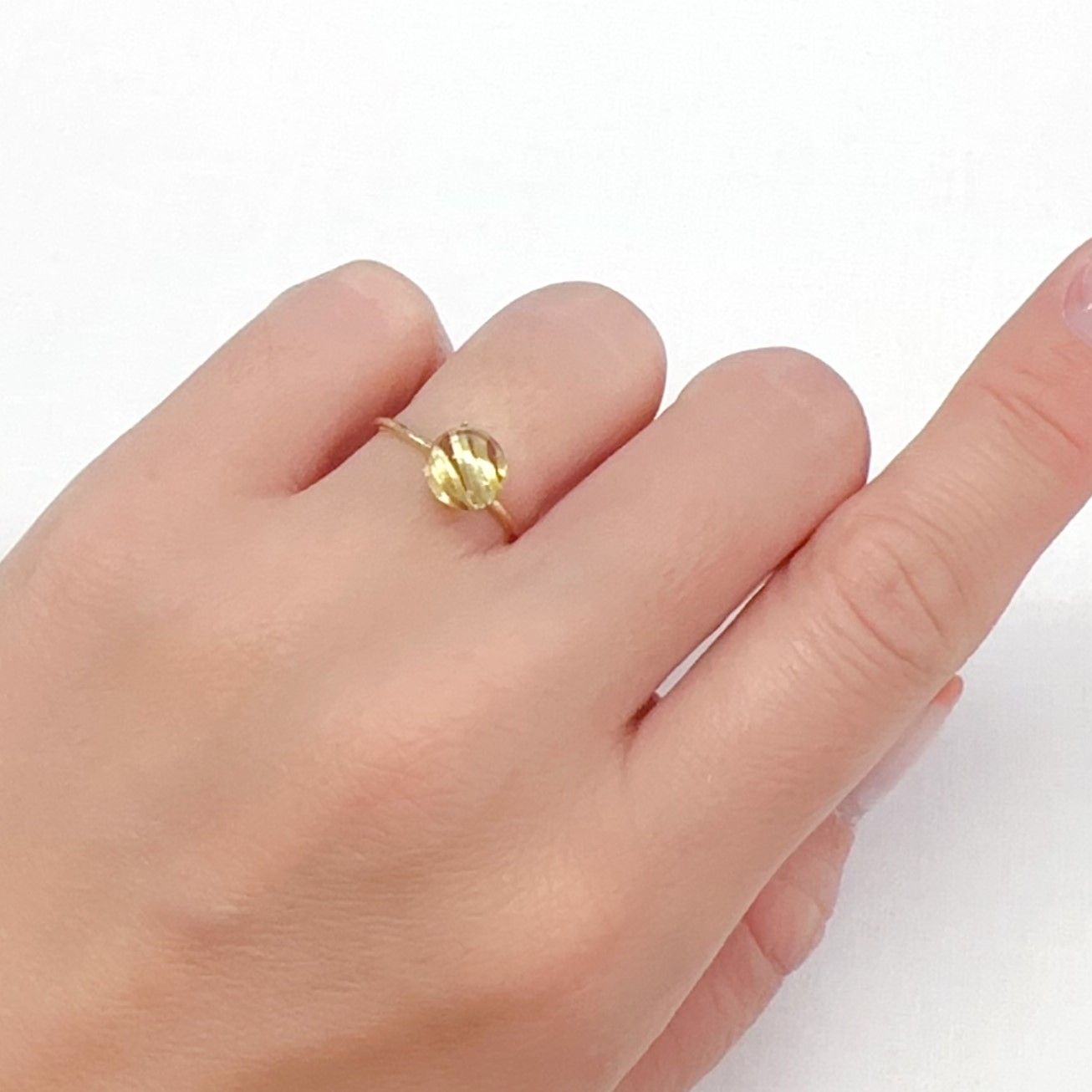 ルチルクオーツ キャッツアイ ブラジル産 2.13ct[240427336]7.3x7.3mm前後