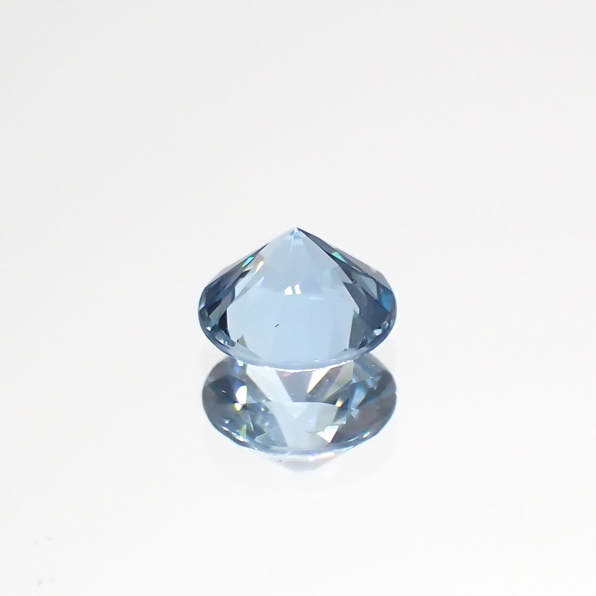 アクアマリン(宝石名アクアマリン)モザンビーク産 0.26ct 識別済[230421768]4.3x4.3mm前後