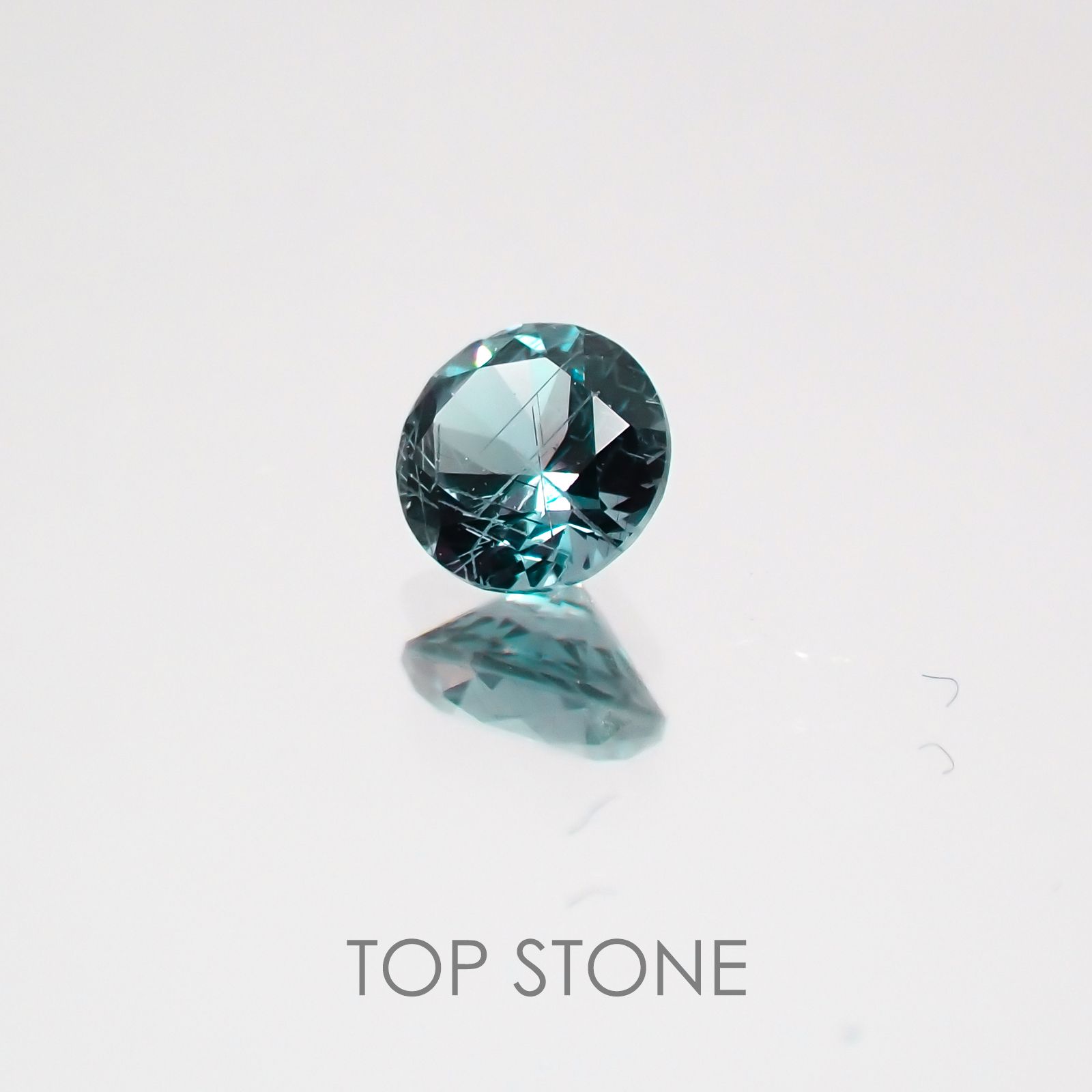 カラーチェンジガーネット(アレキタイプ) マダガスカル・ベキリー産 ルース 0.22ct[21059879]3.6×3.6mm前後