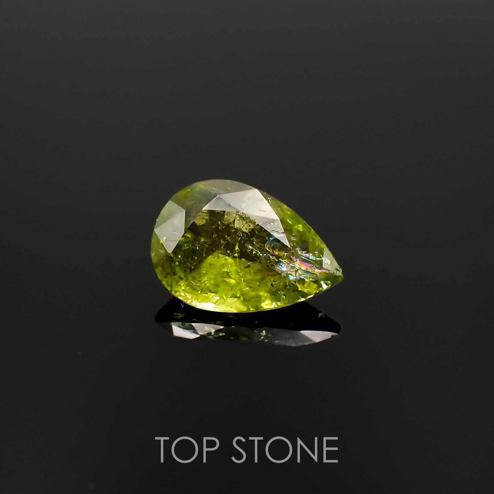 イリデッセンスクロムトルマリン(宝石名トルマリン)ケニア産 0.63ct 識別済[221119095]7.4x5.1mm前後