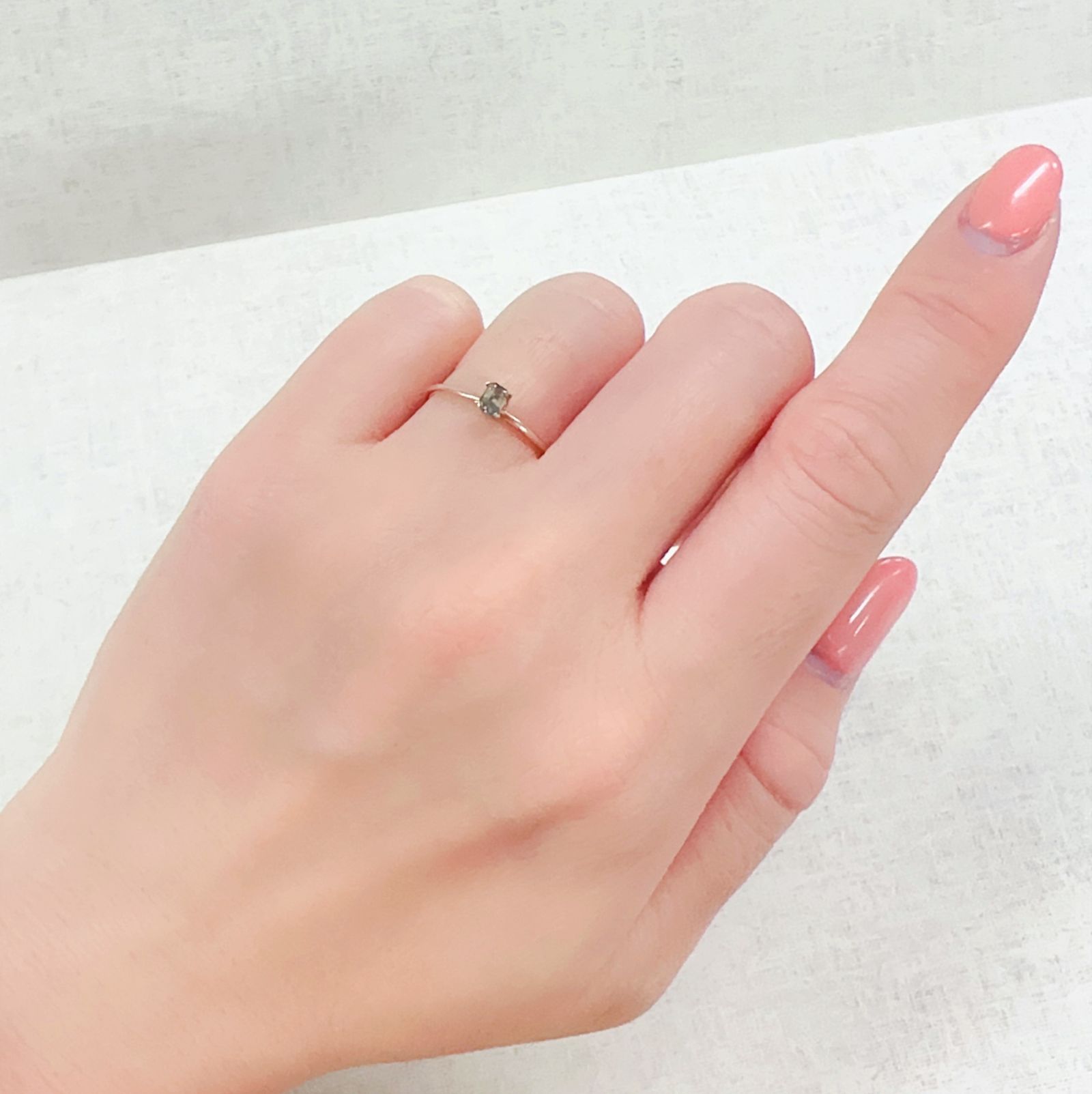 バイカラーサファイア マダガスカル/タンザニア産 0.18ct[230321016]3.6x2.5mm前後