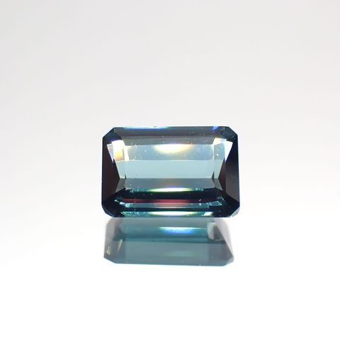 ブルートルマリン(宝石名ブルー・トルマリン) ブラジル産 1.009ct ソ付(彩珠)[21049761]7.5×5mm前後