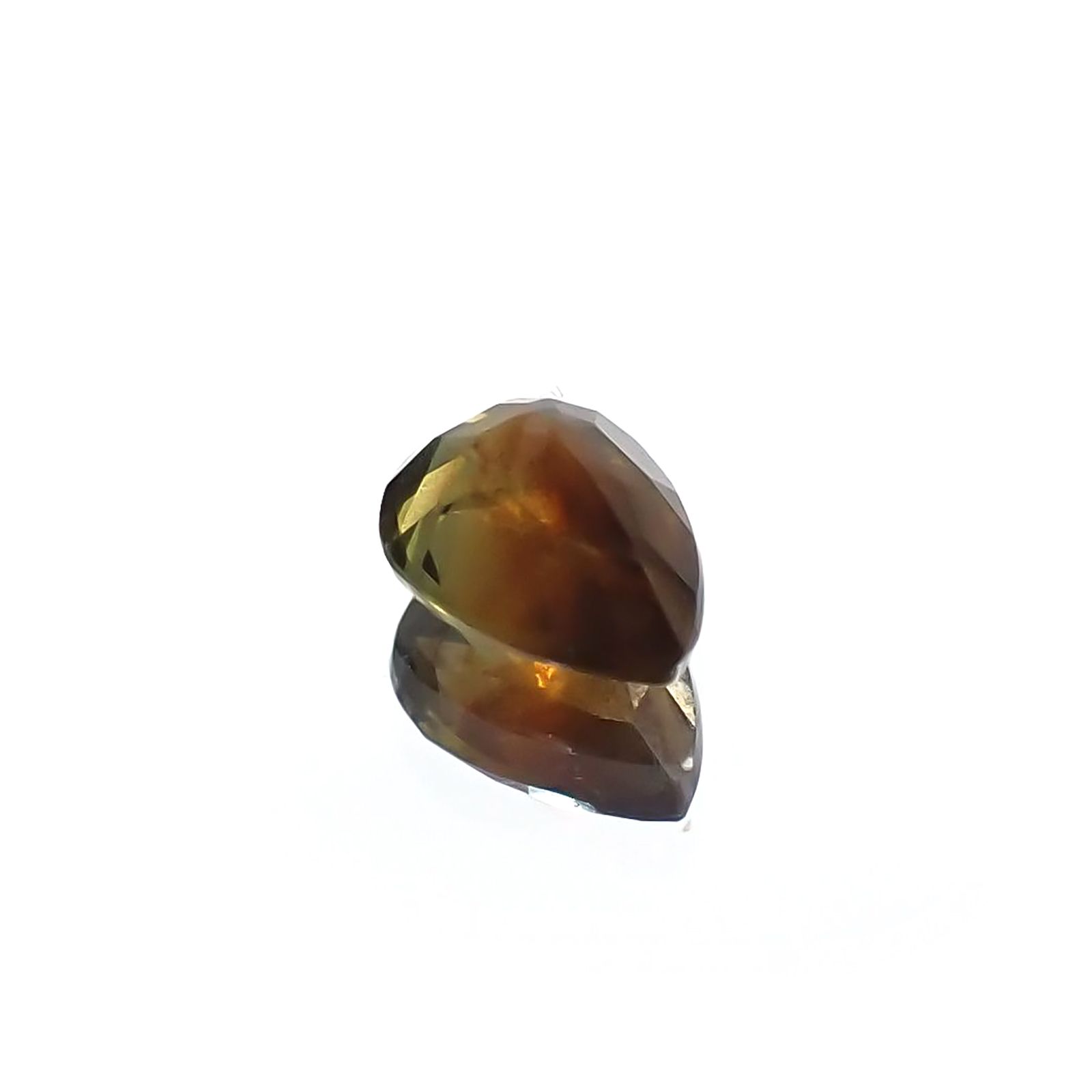 ゴールドシーンサファイア 非加熱(宝石名シーン・サファイア) ケニア産 0.25ct 識別済[250712074]4.1×3.1mm前後