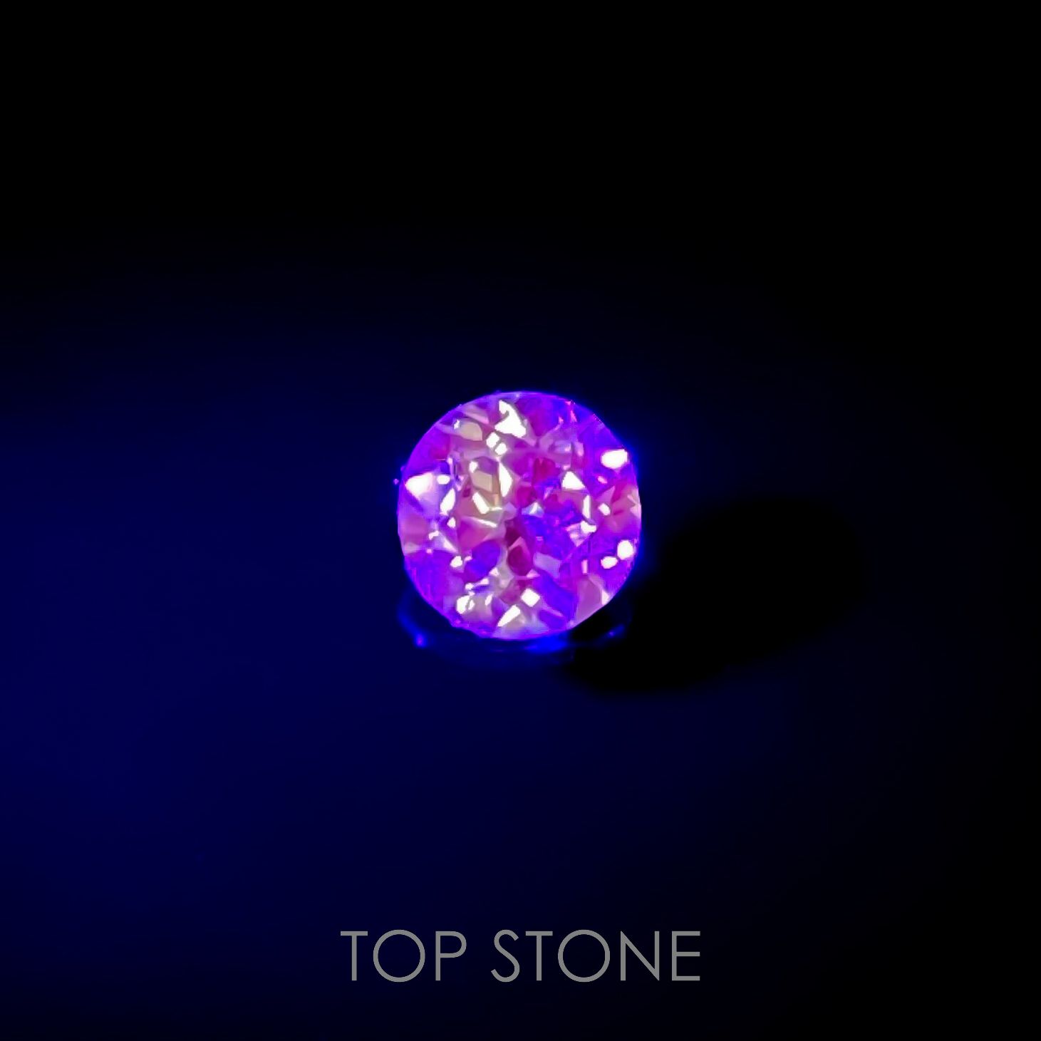 シーフォームカイヤナイト(宝石名カイヤナイト)タンザニア産 0.95ct 識別済[220616285]6x5.9mm前後