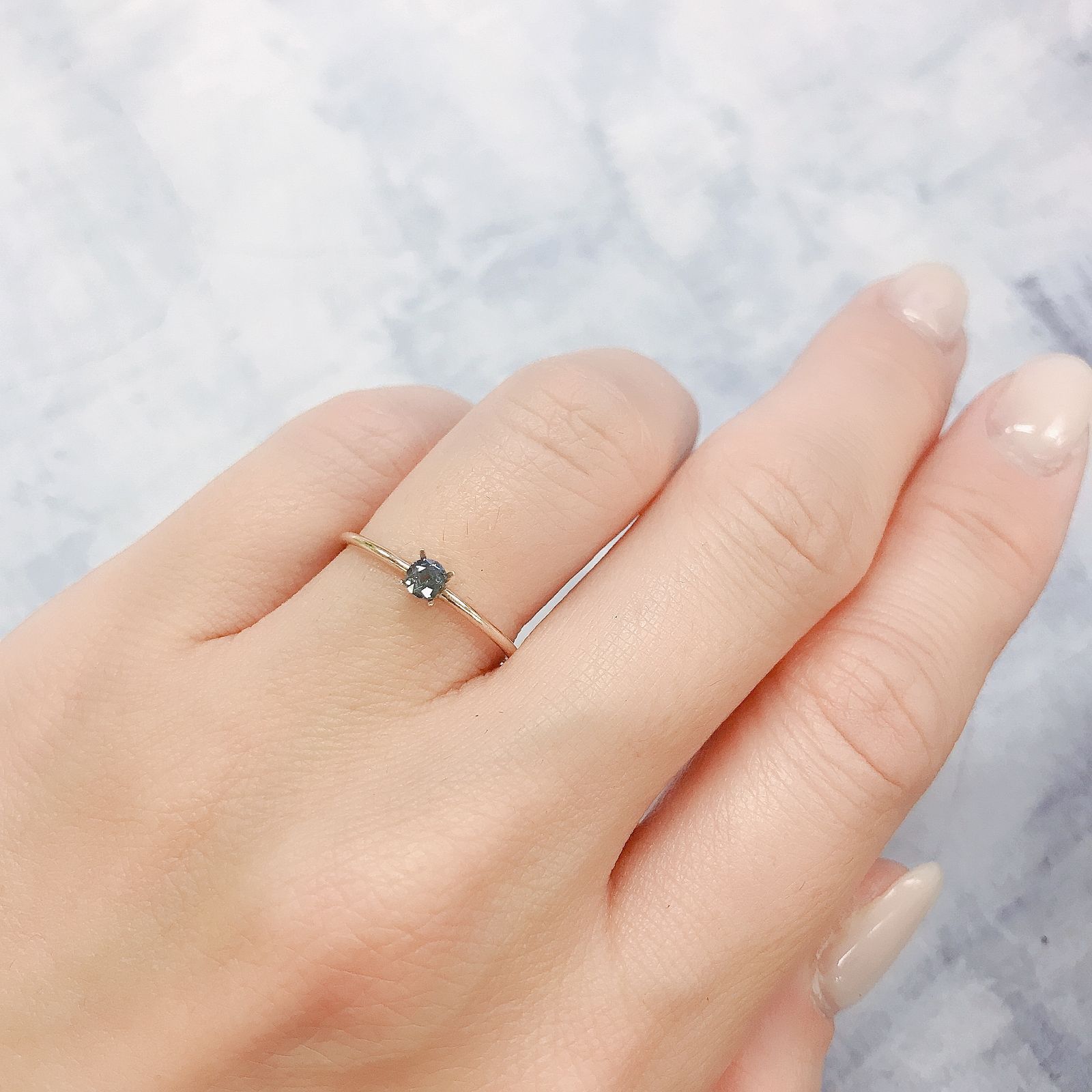 アレキサンドライト(宝石名アレキサンドライト)ブラジル産/EmeraldMains社製 0.148ct ソ付(彩珠)[220516025]3.2x3.2mm前後