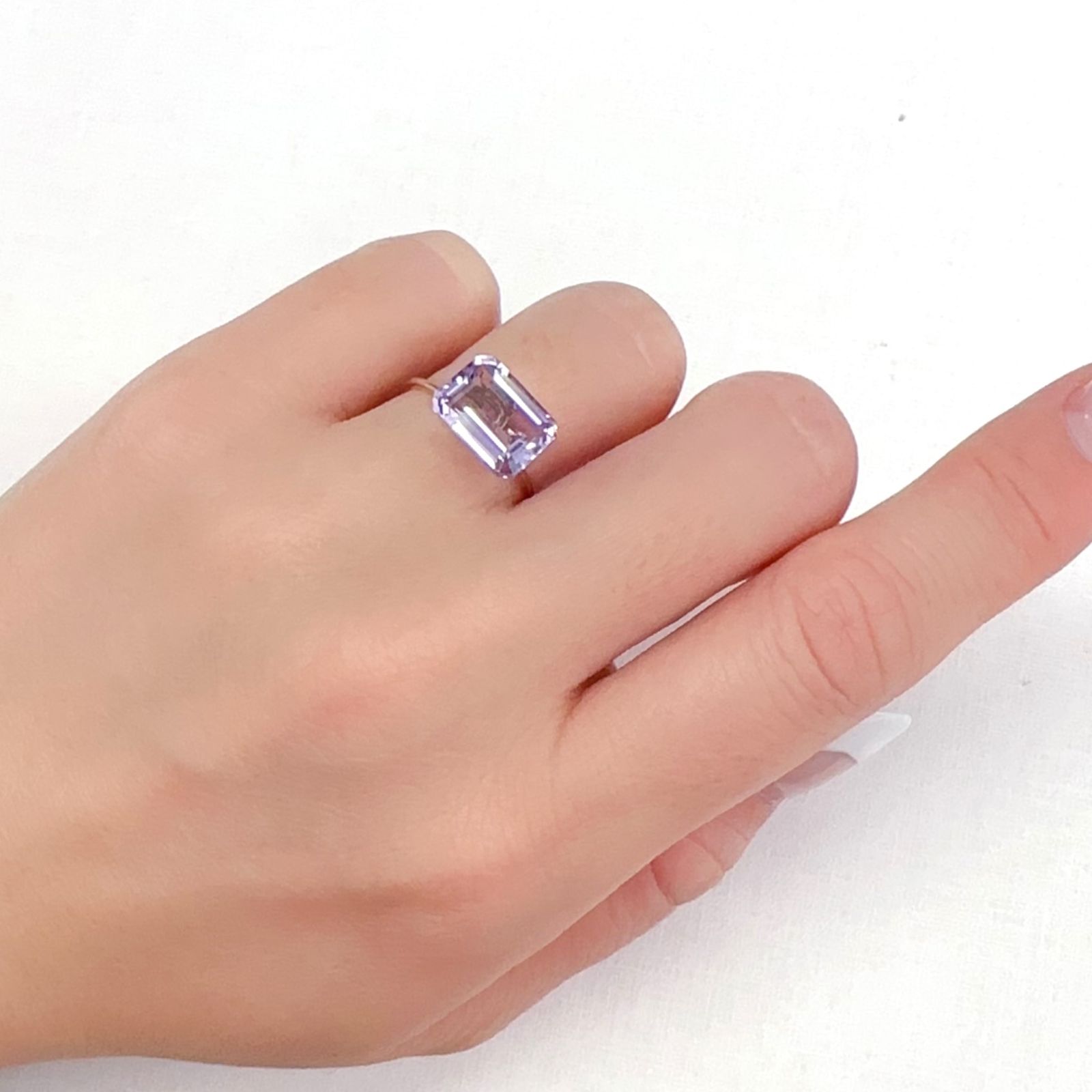 アワーグラスアメジスト モロッコ産 2.79ct[240125634]9.9x7.9mm前後