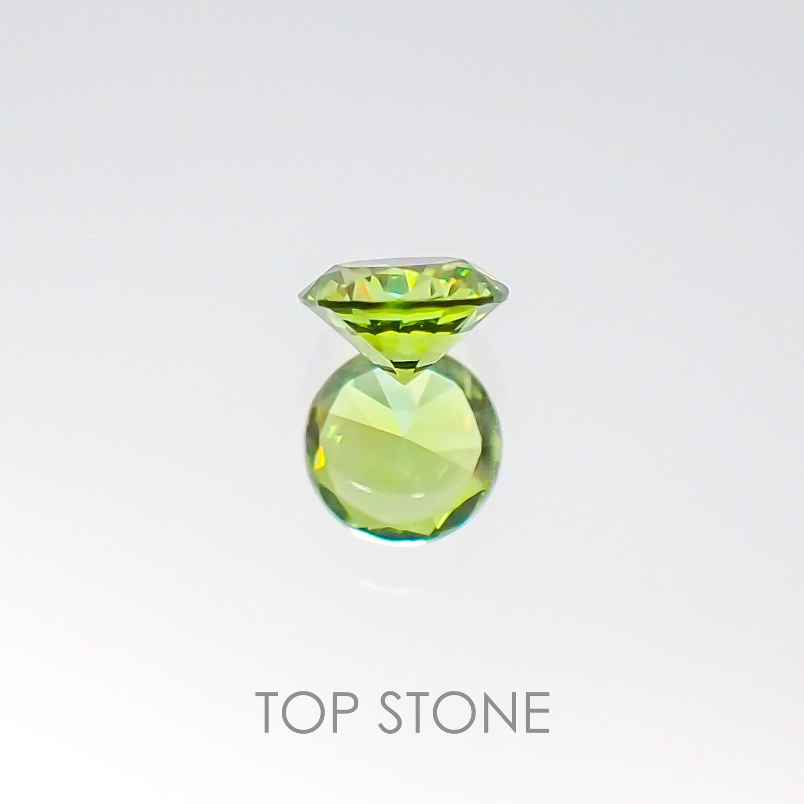 デマントイドガーネット ロシア産 ルース 0.17ct[20096126]3.4×3.4mm前後