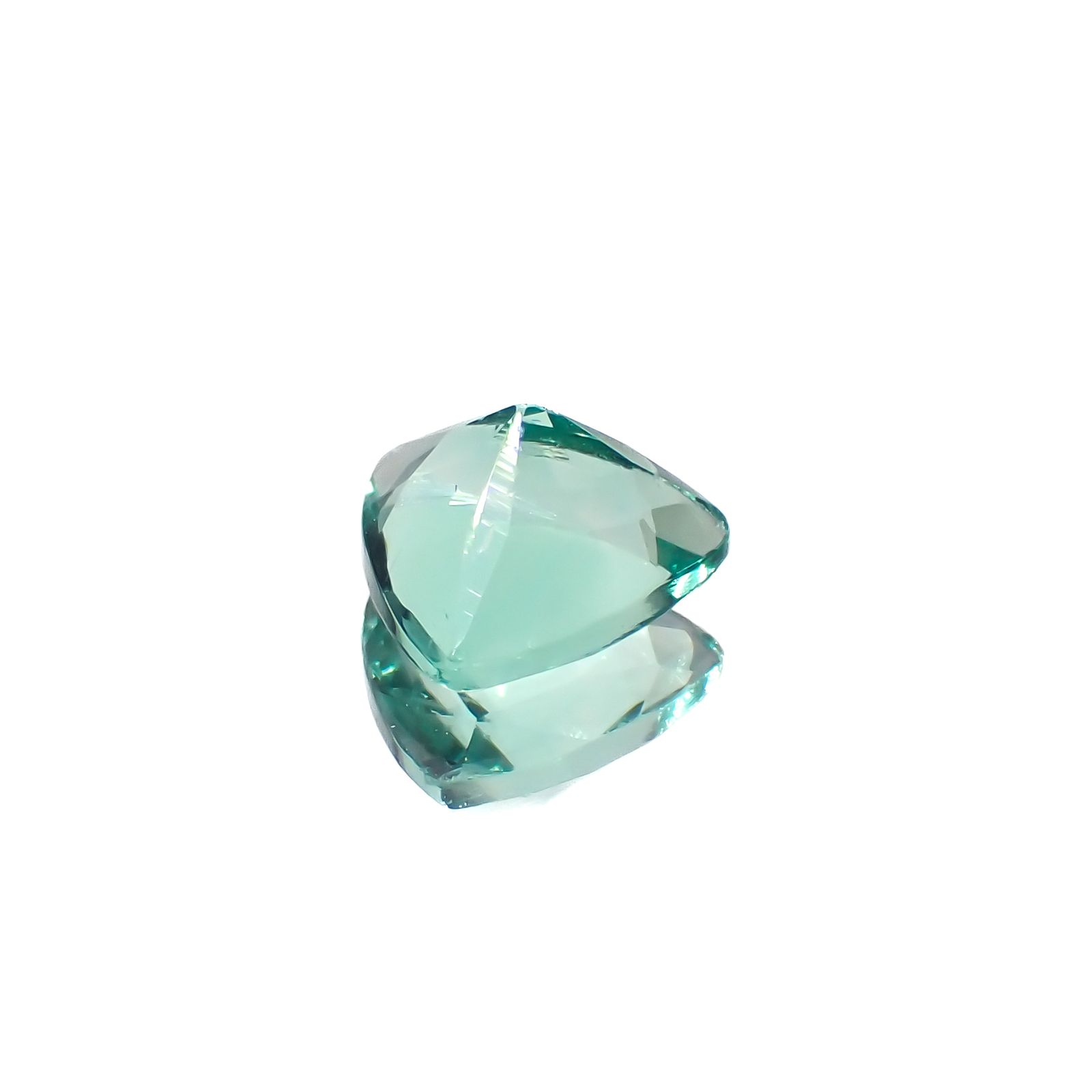 フローライト フルオレッセンス イギリス・ロジャリー鉱山産 1.23ct[230923327]7.1x6.9mm前後