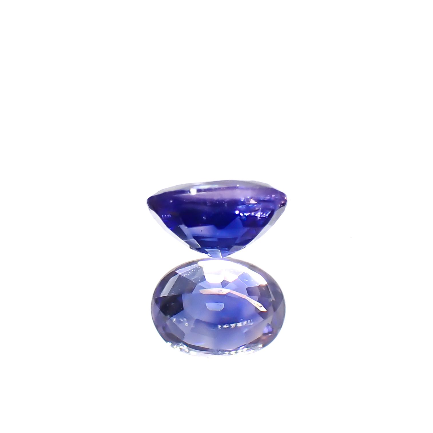 サファイア タンザニア産 0.25ct [241029195]4.1x3.1mm前後