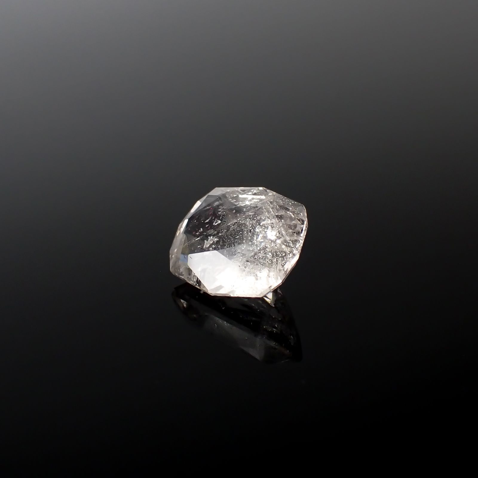 ◇カスタムカット◇ティンカーベルクォーツ ブラジル産 3.55ct[240125455]11.2x9.1mm前後