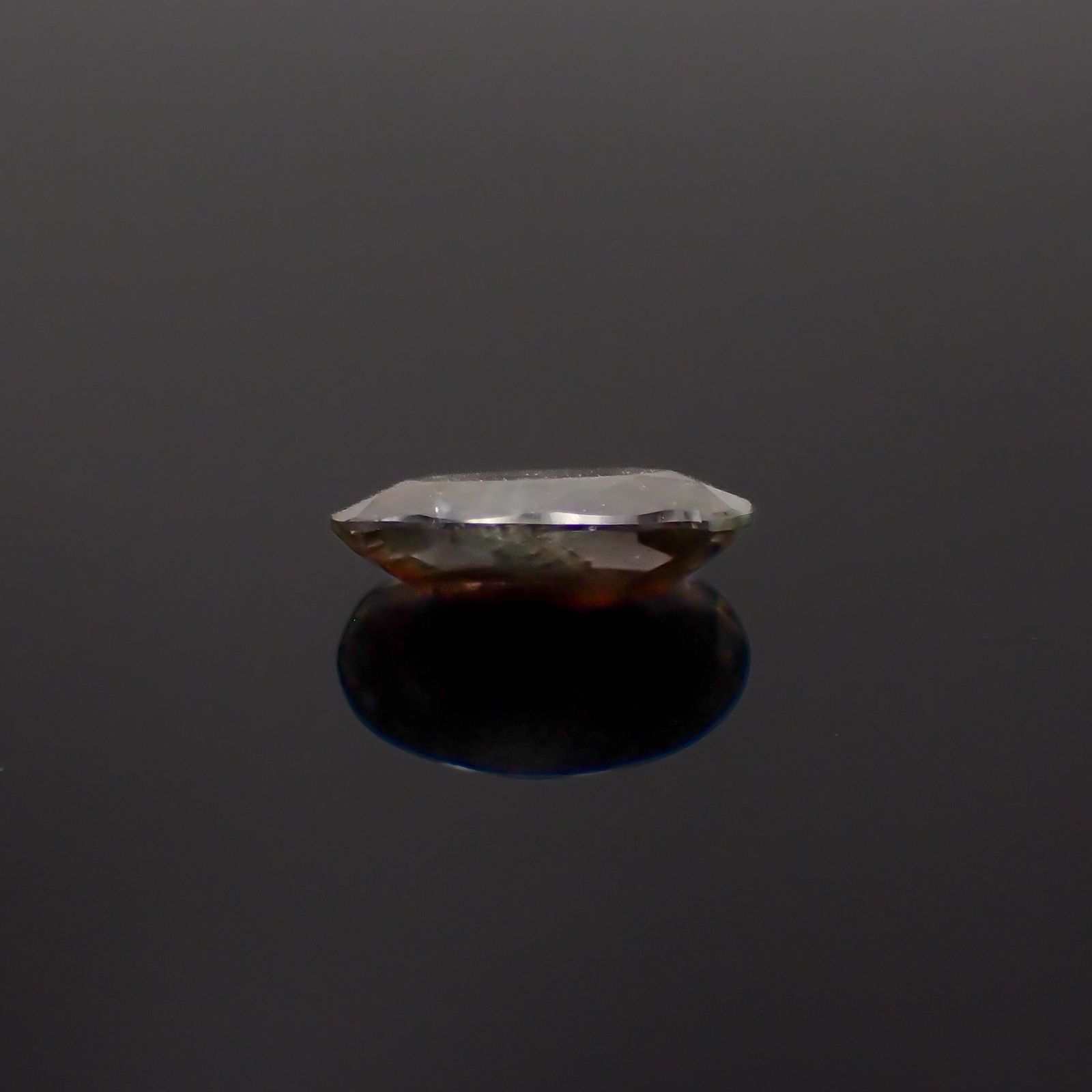 ゴールドシーンサファイア非加熱 ケニア産 3.42ct[230321334]12.1x8.1mm前後