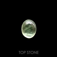 ミントガーネット(宝石名グロッシュラー・ガーネット)タンザニア産 0.56ct 識別済[220917748]4.9x4mm前後