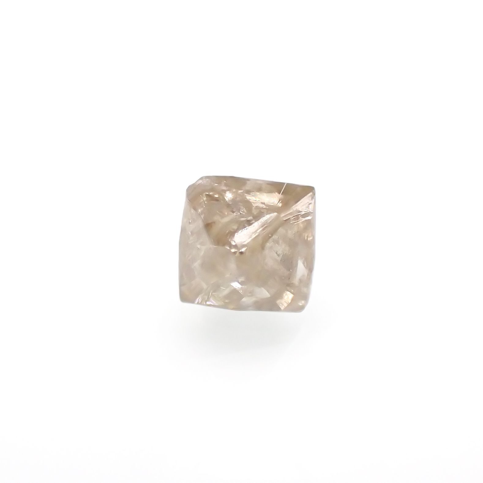 ソーヤブルダイヤモンド 原石 0.41ct[220515829]4.2x4.1mm前後