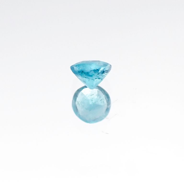 パライバトルマリン(宝石名トルマリン/別名パライバ・トルマリン) ブラジル・パライバ州バターリャ鉱山産 0.053ct 識別済[20106264]2.4×2.4mm前後