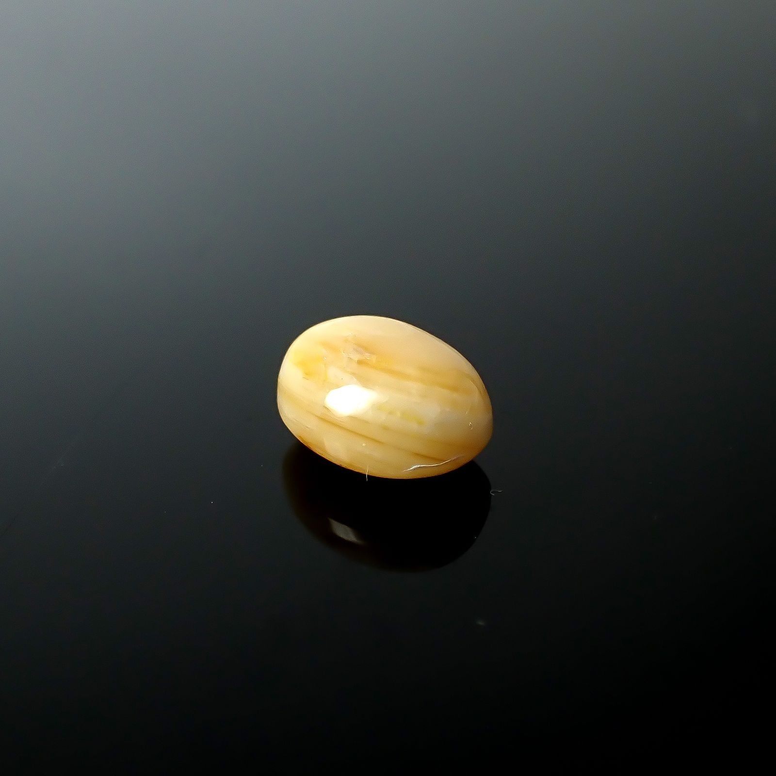 北海道オパール 北海道河東郡鹿追町然別産 4.50ct / 12.4x9.6mm前後 [250830955]