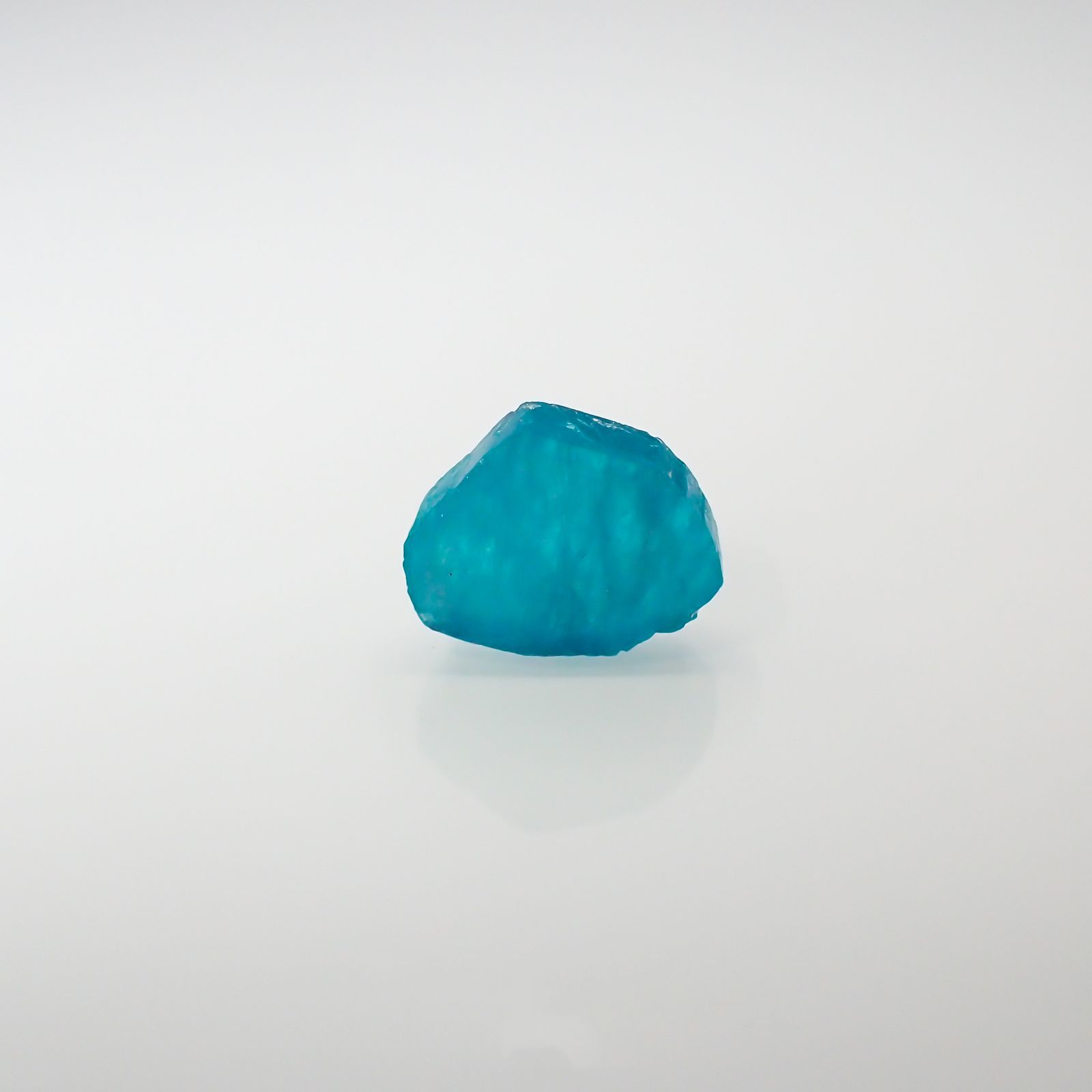 パライバトルマリン 原石スライス ブラジル・パライバ州バターリャ鉱山産 2.61ct[220616504]8.5x10.7mm前後