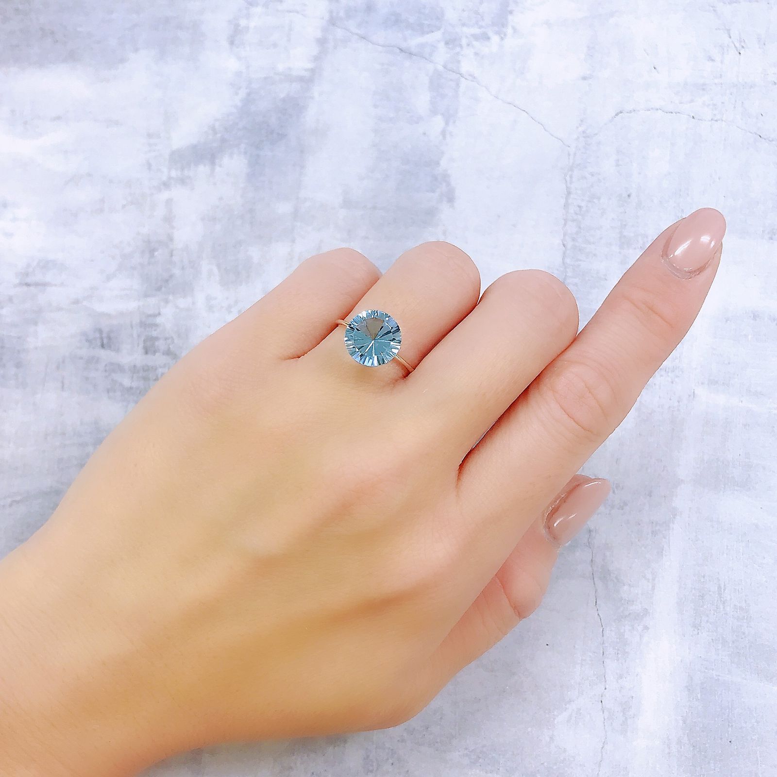 ブルートパーズ ブラジル産 4.31ct[221219344]9.9x9.9mm前後