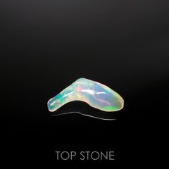 ◇バロック型◇エチオピアオパール(宝石名オパール) エチオピア産 2.39ct 識別済[210611399]17.9×9.2mm前後