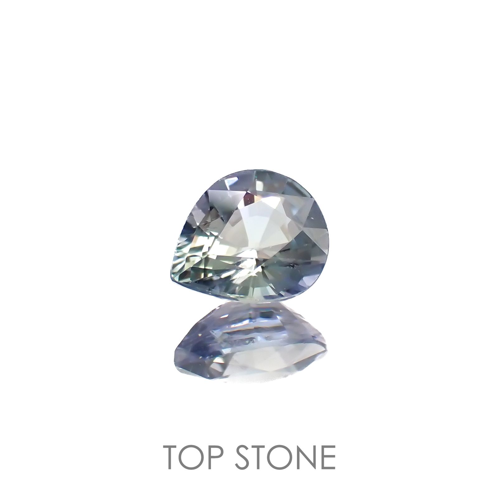 バイカラータンザナイト(宝石名タンザナイト)タンザニア産 0.73ct 識別済[220917742]6.1x5.2mm前後