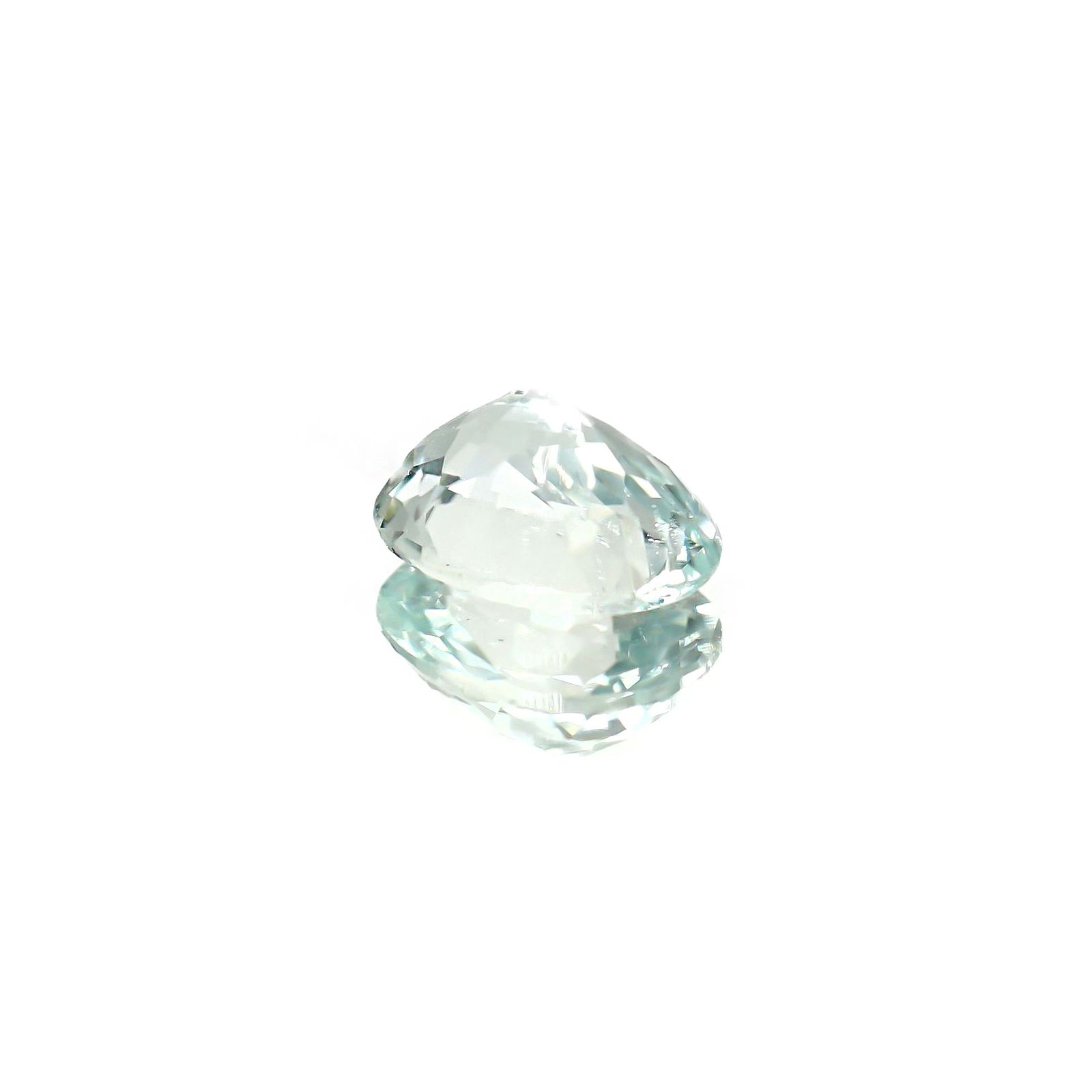 モンテブラサイト(宝石名モンテブラサイト)マダガスカル産 識別済 0.94ct / 7.4x5.5mm前後 [230120291]