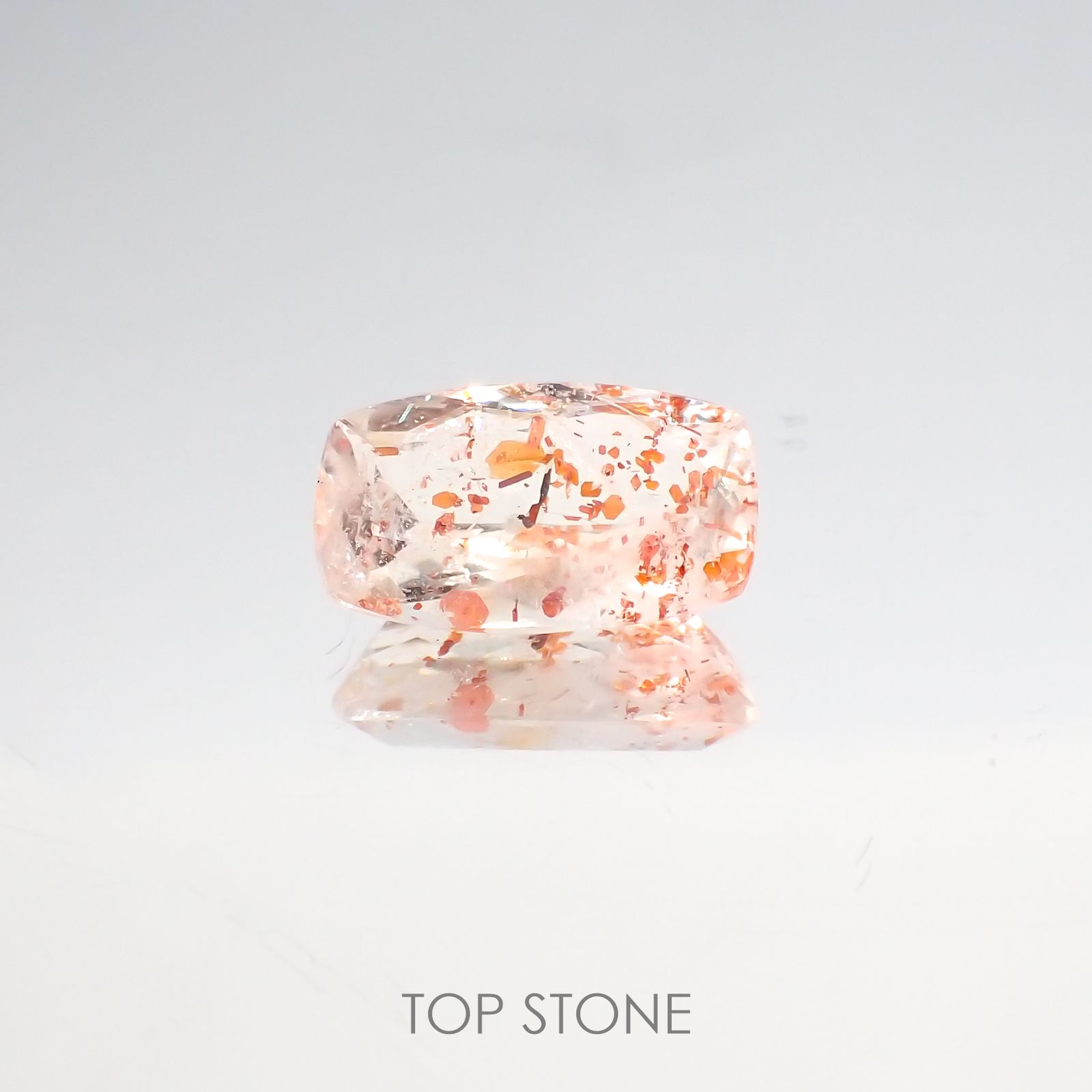 イリュージョンサンストーン(宝石名オリゴクレース)タンザニア産 2.36ct 識別済[220113869]11.3x6.8mm前後