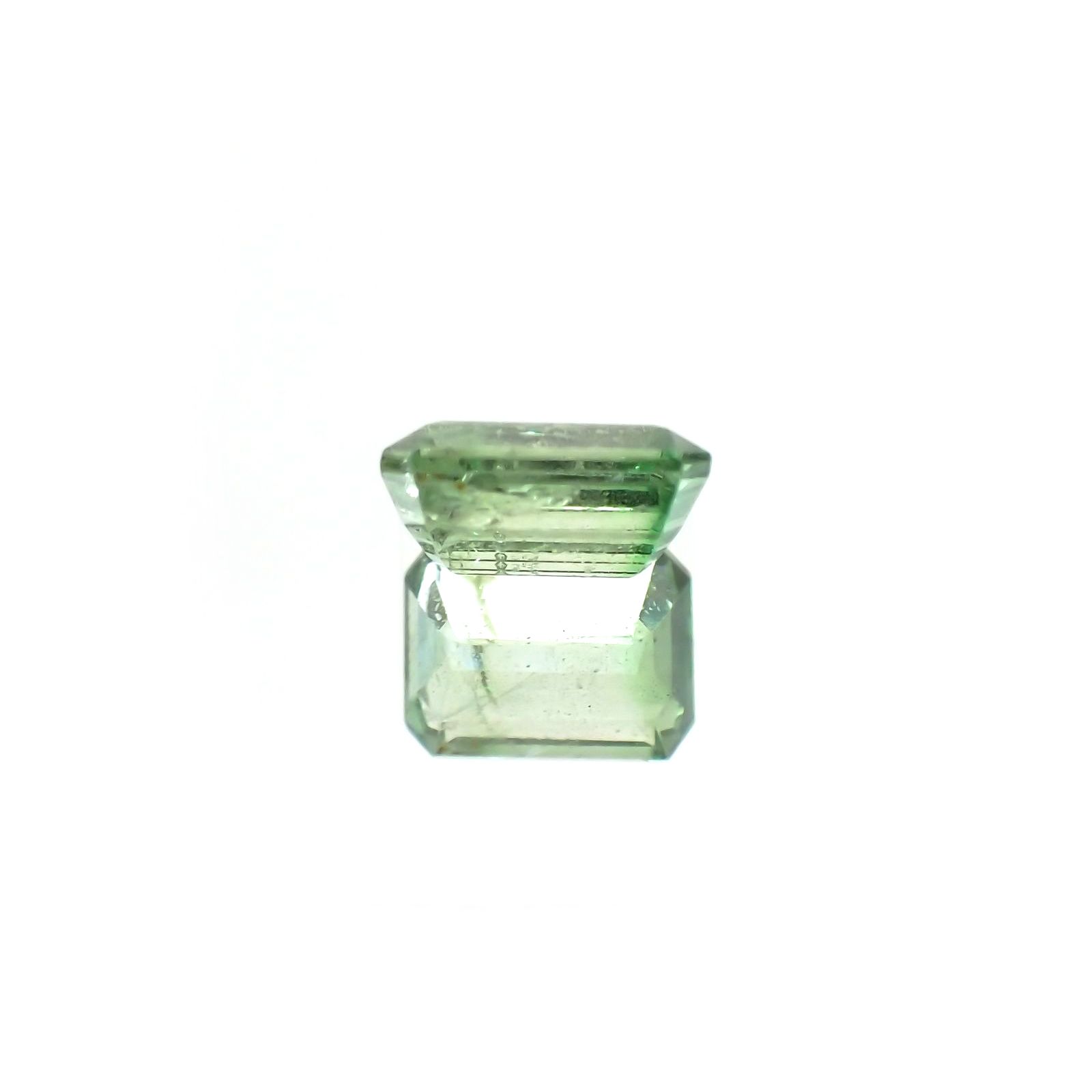 バイカラーツァボライト(宝石名グリーン グロッシュラー・ガーネット) タンザニア産 識別済 1.12ct / 6.6x5mm前後 [210711914]