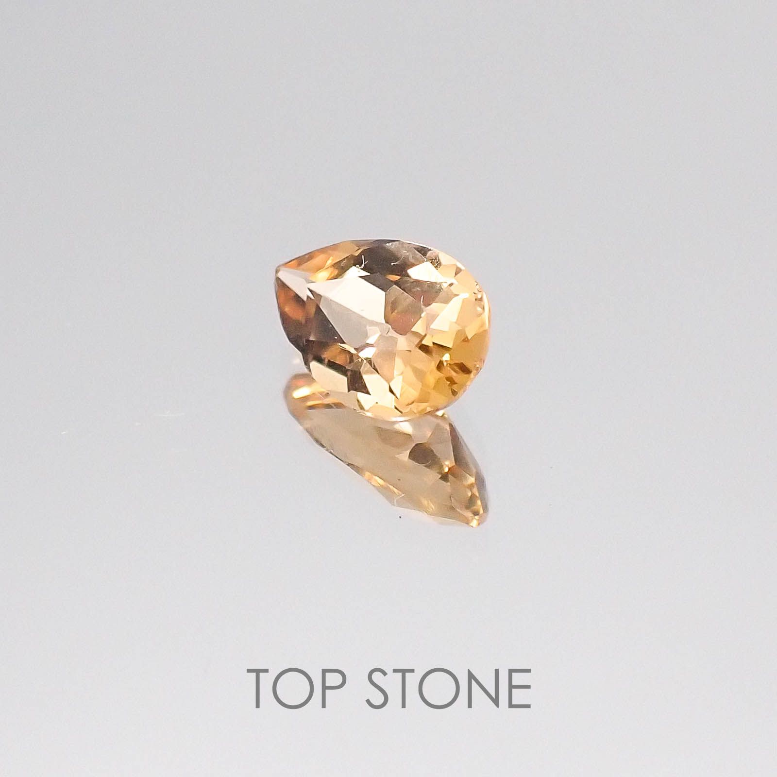 インペリアルトパーズ ブラジル産 ルース 0.48ct[20084375]6.6×4.1mm前後