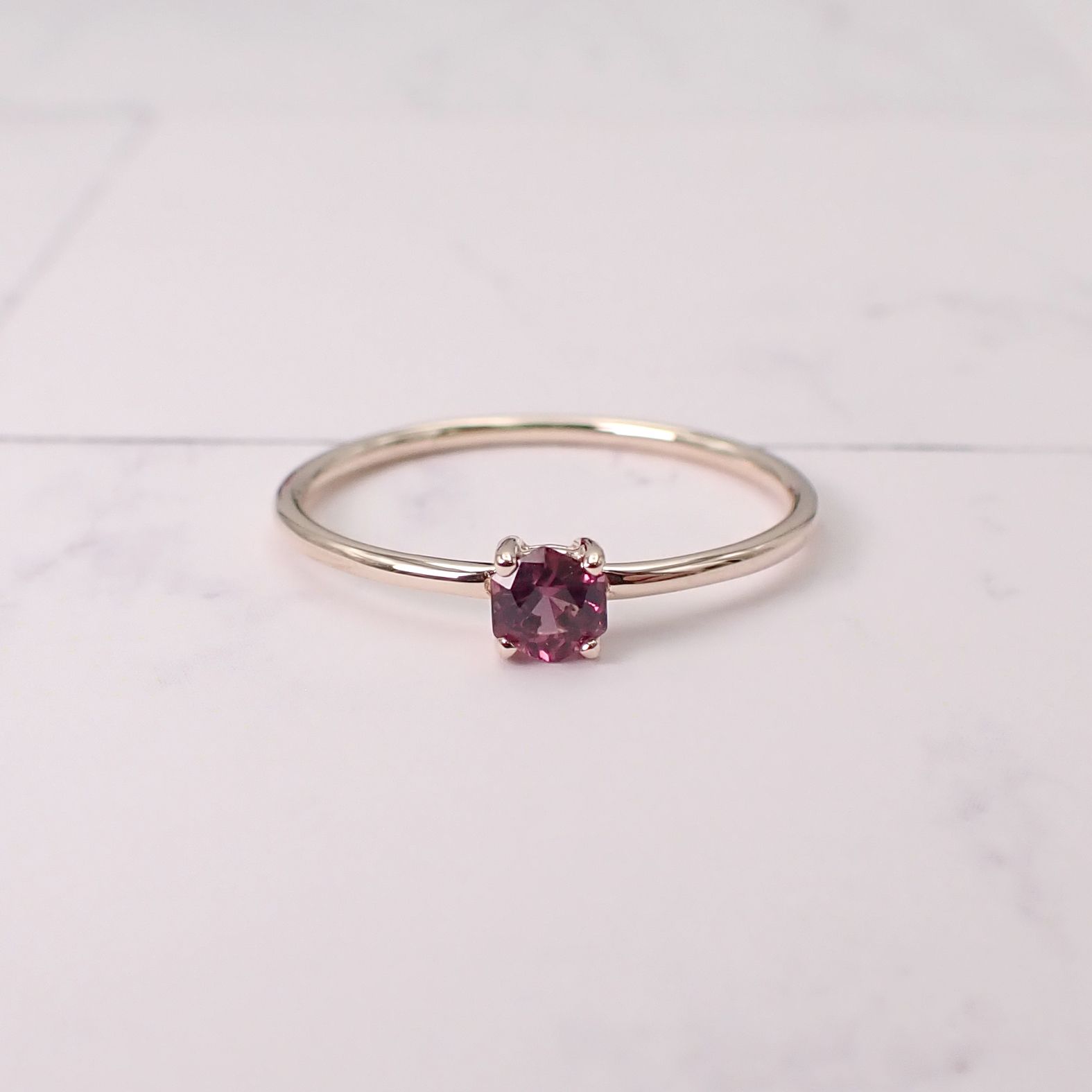 リング空枠：石留め▶パープリッシュピンクスピネル（お客様製作例）