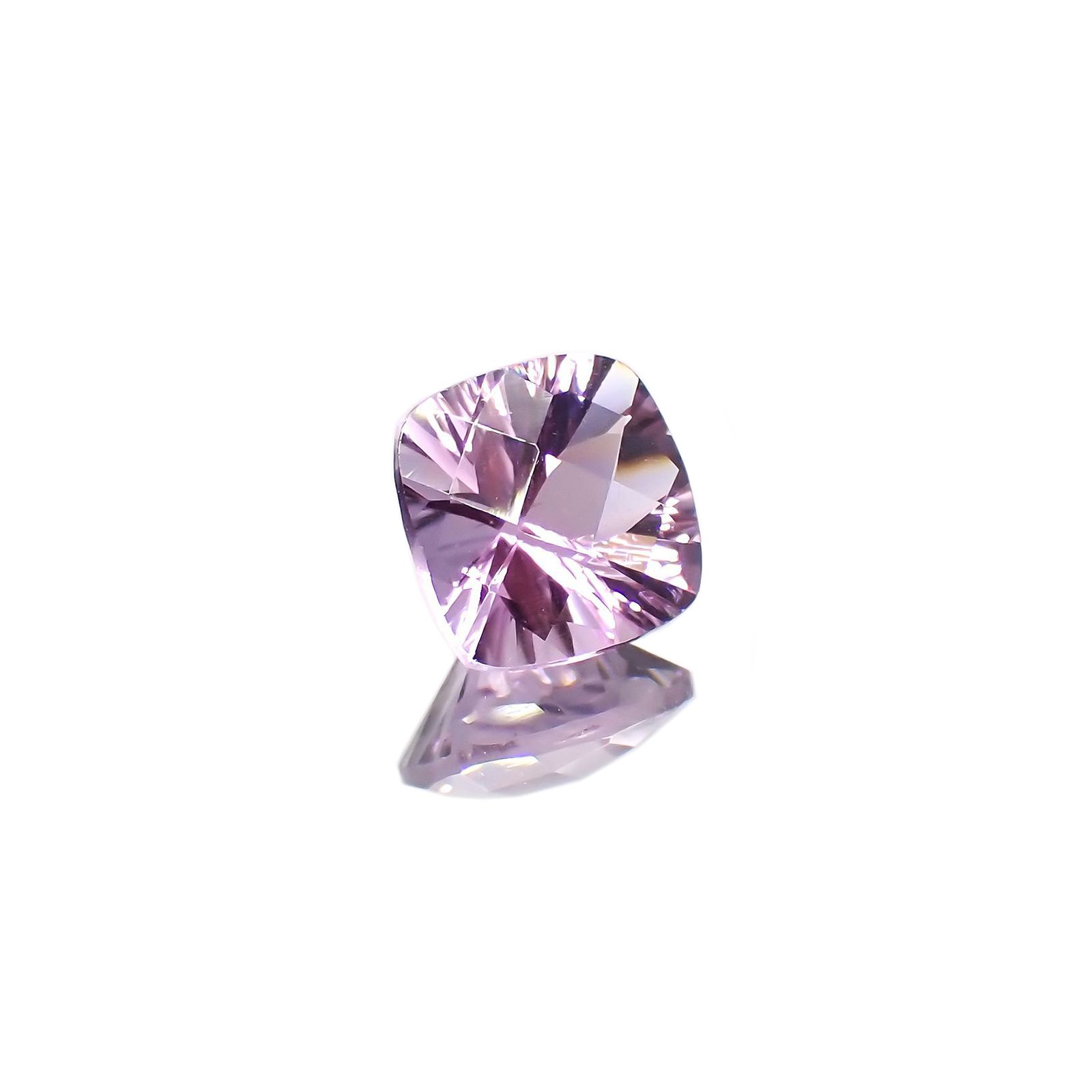 ◇チェッカーコンケーブカット◇アメジスト(宝石名アメシスト) ブラジル産 1.35ct 識別済[210913036]7.2×7.1mm前後
