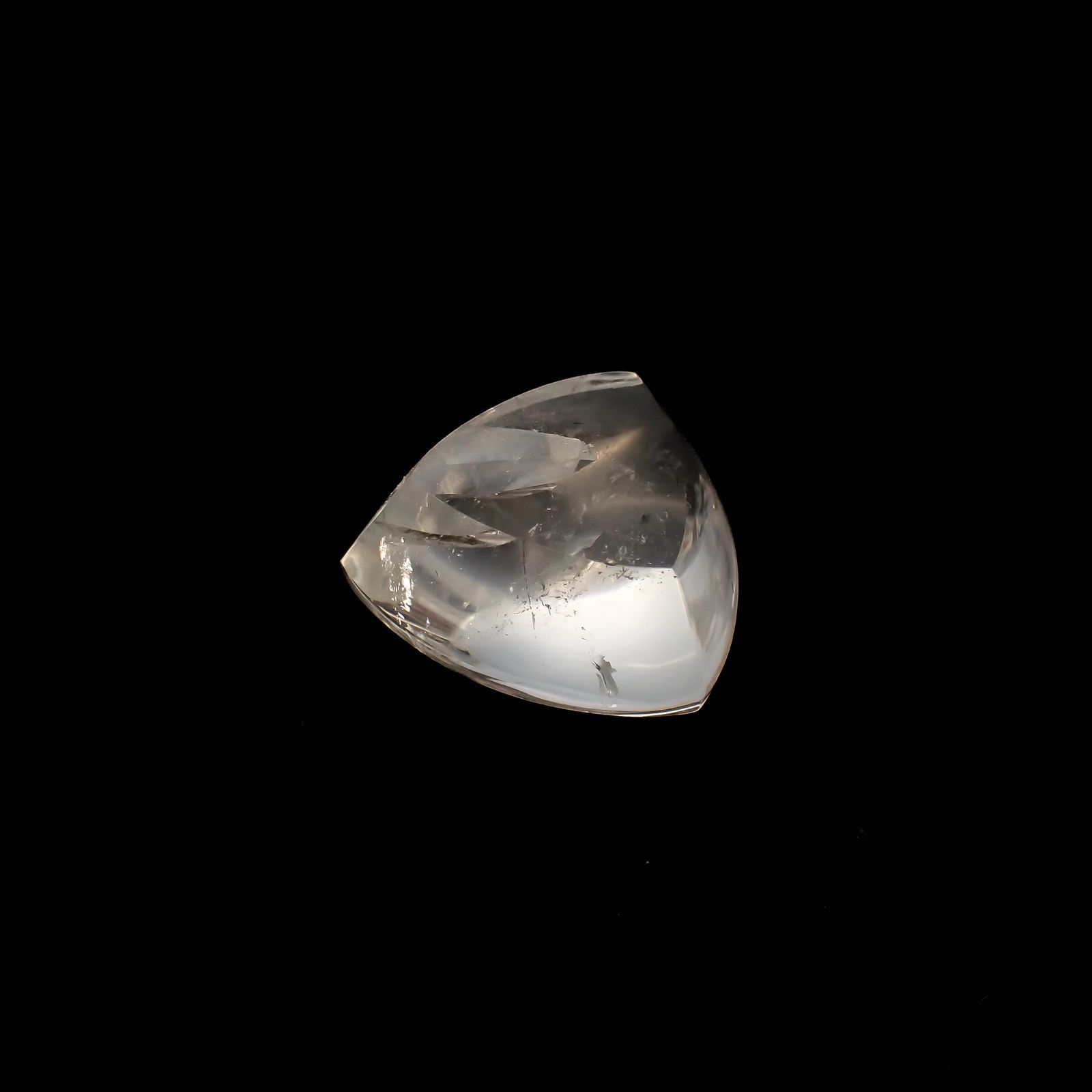 マニフェストインクォーツ ブラジル産 20.28ct [220716793]17.4x18.4mm前後
