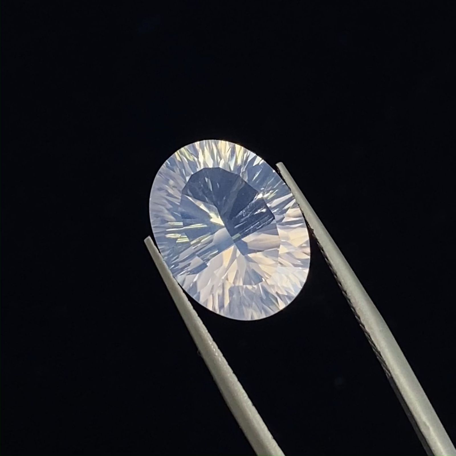 ◇コンケーブカット◇スコロライト ブラジル産 6.07ct / 14.8x11.3mm
