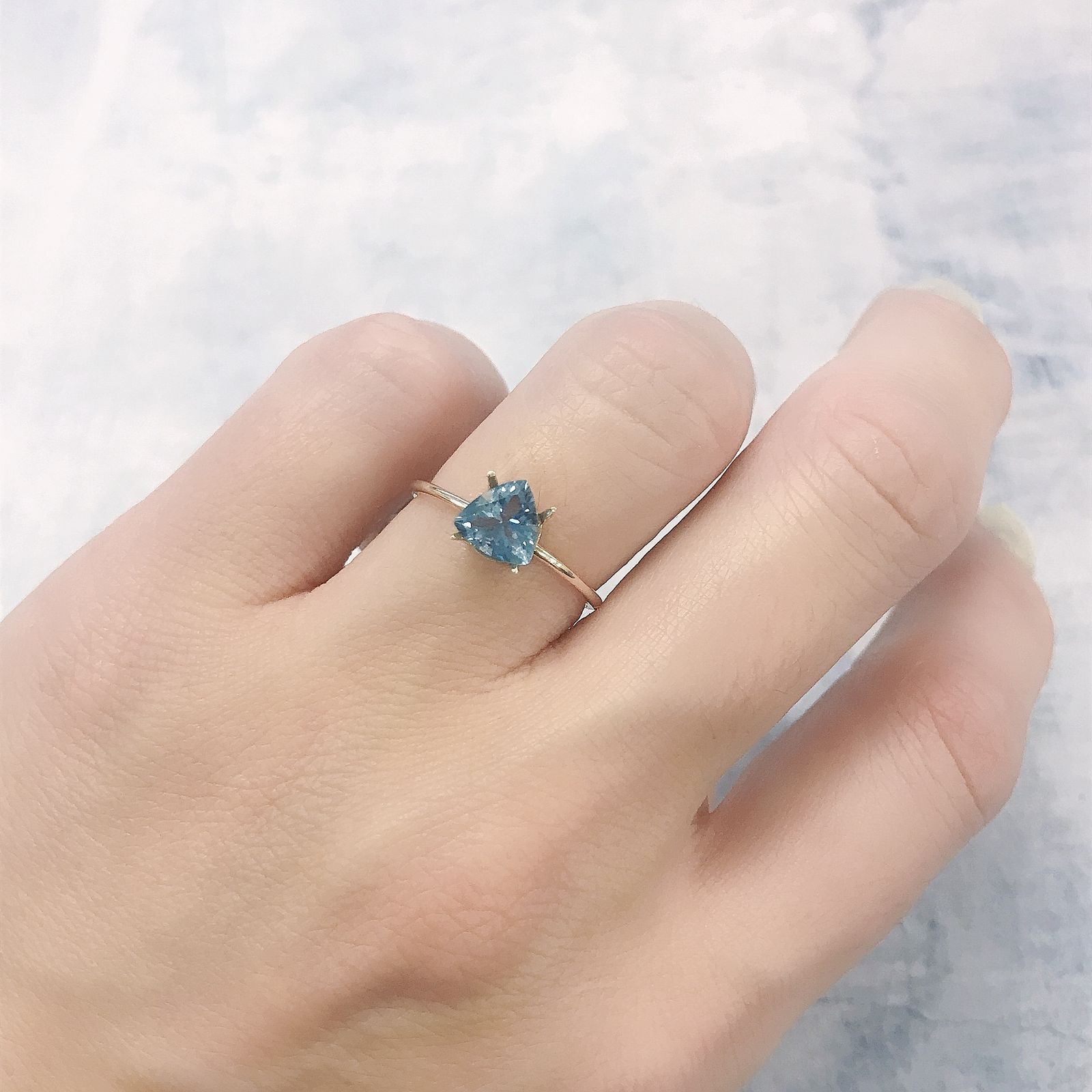 サンタマリアアクアマリン ブラジル産 0.68ct[220114056]6x6.1mm前後