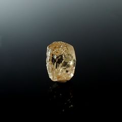 インペリアルトパーズ 原石 ザンビア産 11.02ct / 14.8x11mm前後 [250730935]