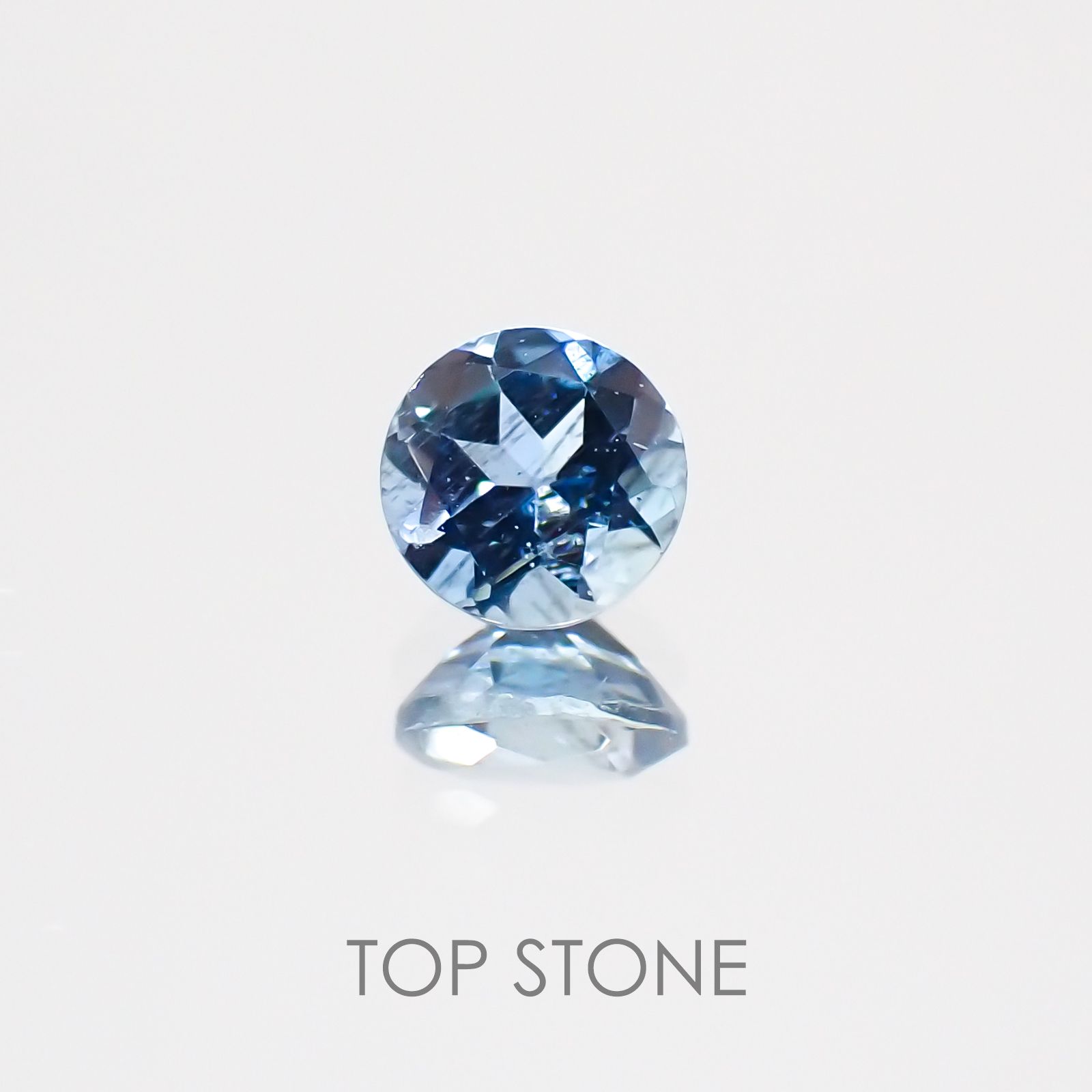 サンタマリア アクアマリン ブラジル産 ルース 0.22ct[20129118]3.9×3.9mm前後