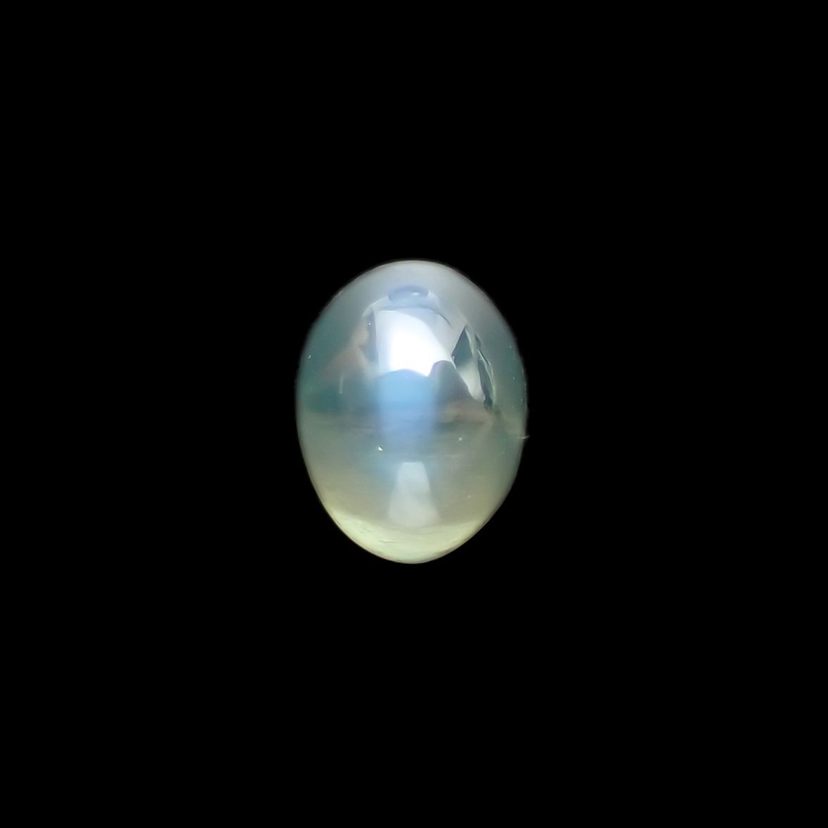 アレキサンドライトキャッツアイ インド産 0.29ct[220114068]3.9x3mm前後
