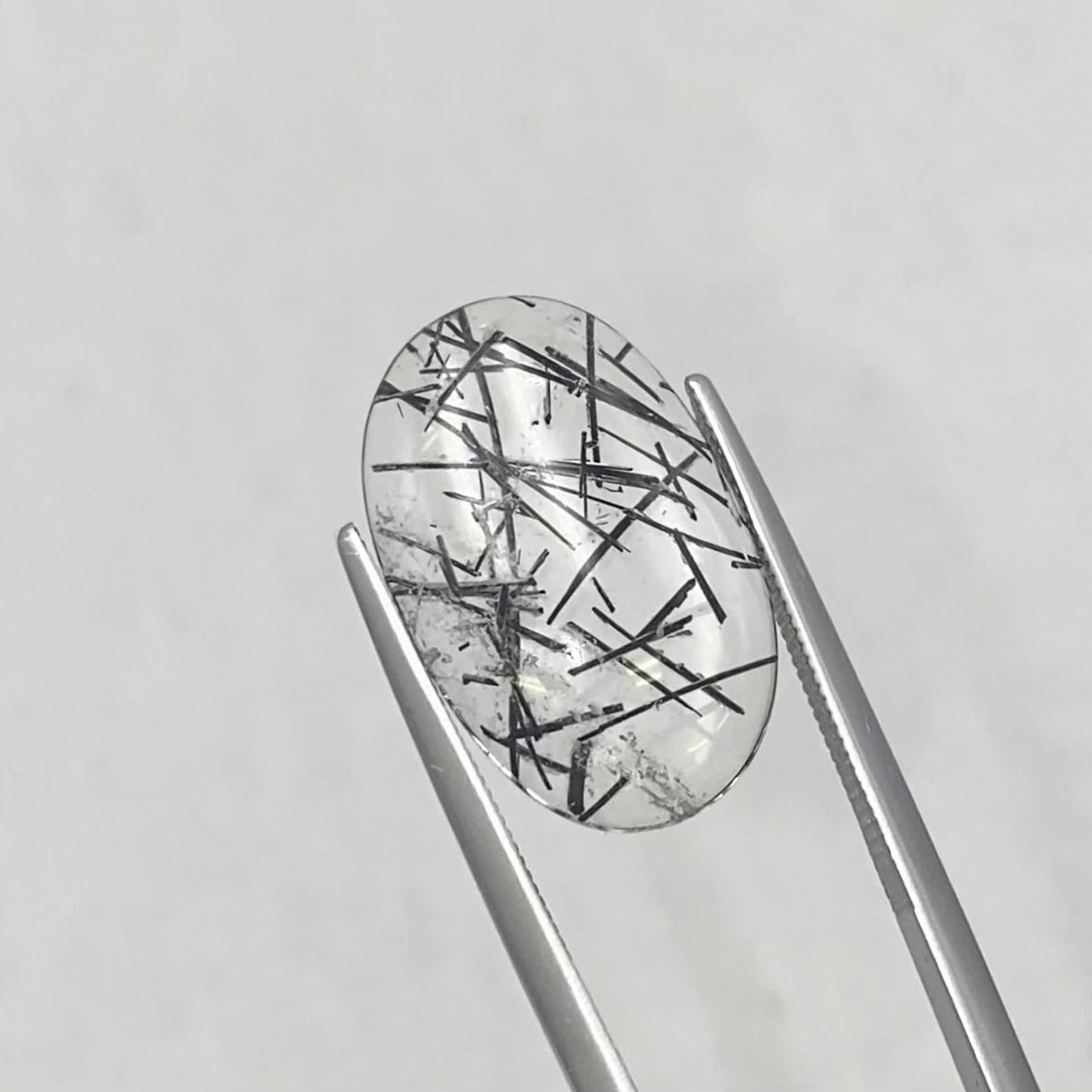 ブラックトルマリンインクォーツ ブラジル産 7.67ct / 19.3x12.2mm前後