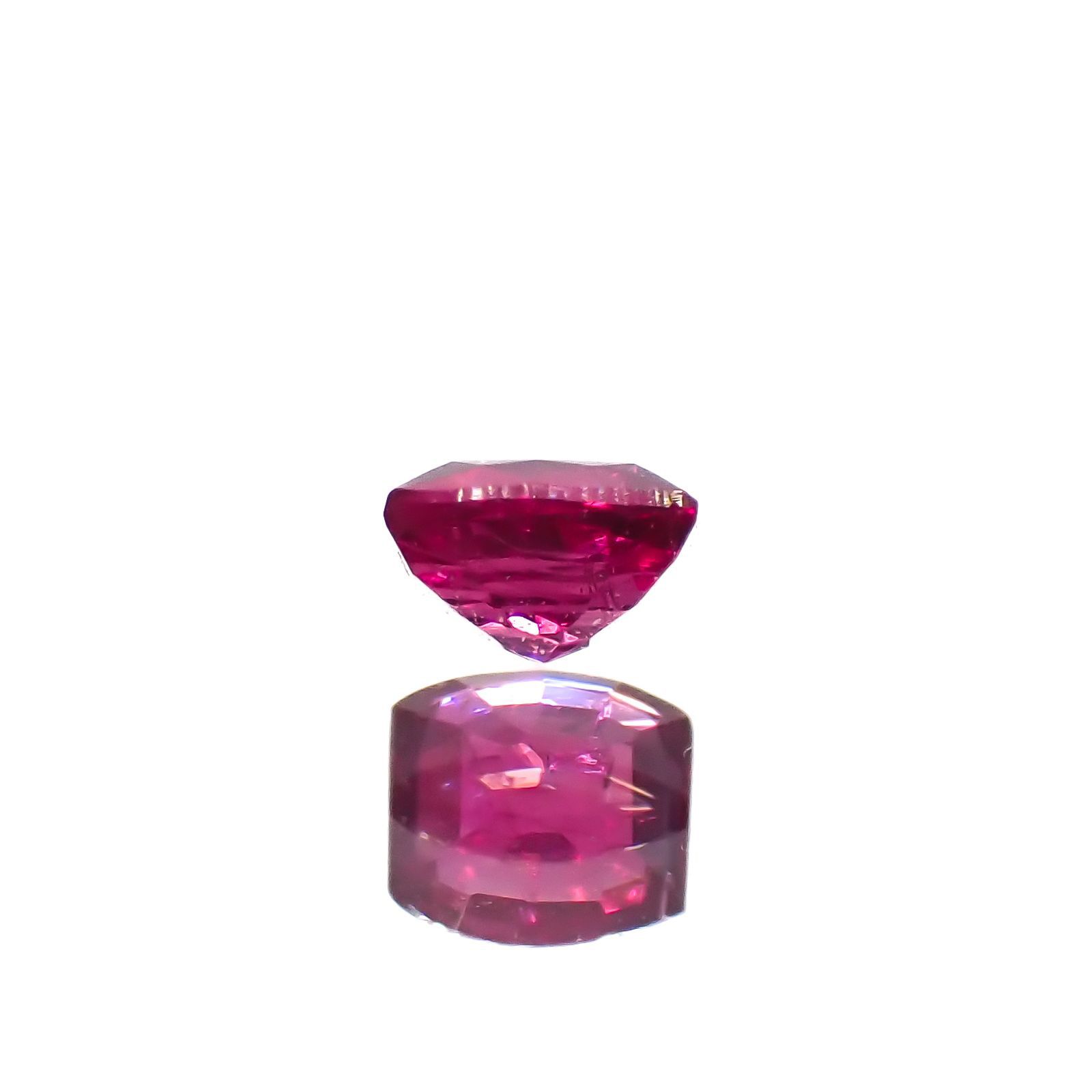 ルビー モザンビーク/ビルマ産 0.15ct[220616208]2.8x2.6mm前後