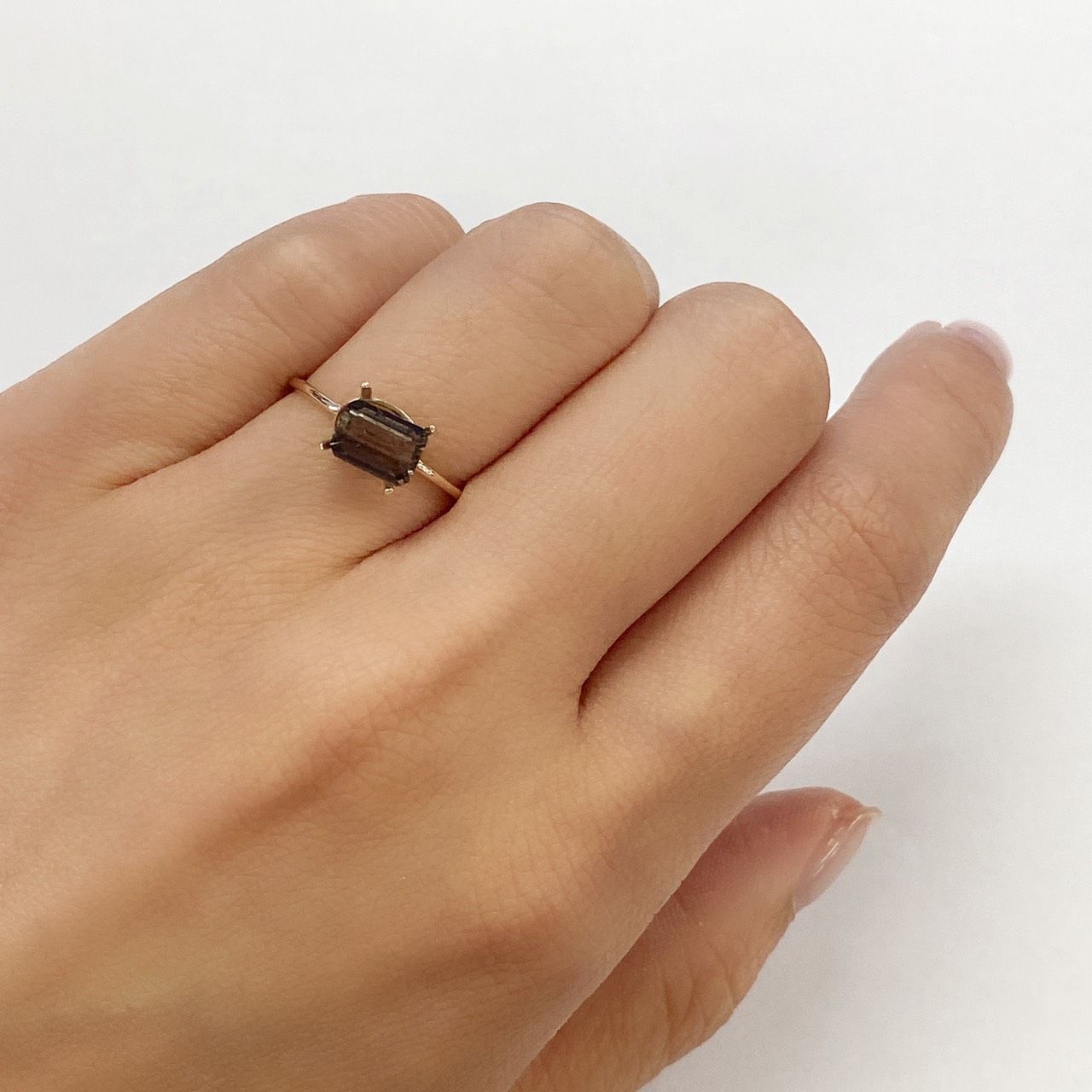 レインボースキャポライト ブラジル産 ルース 0.84ct[210711527]6.9×4.9mm前後