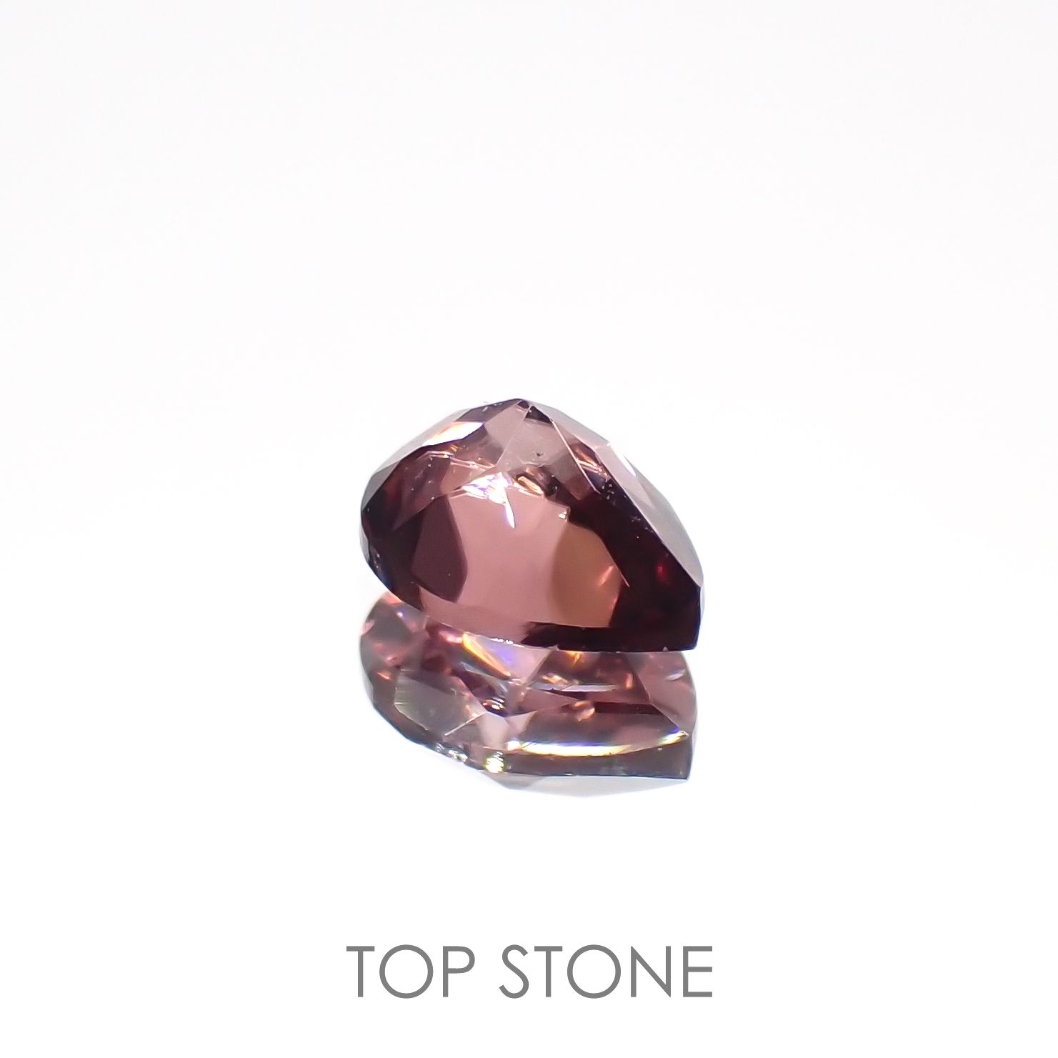 ピンクジルコン(宝石名ジルコン)スリランカ/カンボジア産 0.50ct 識別済[221018489]5.1x3.9mm前後