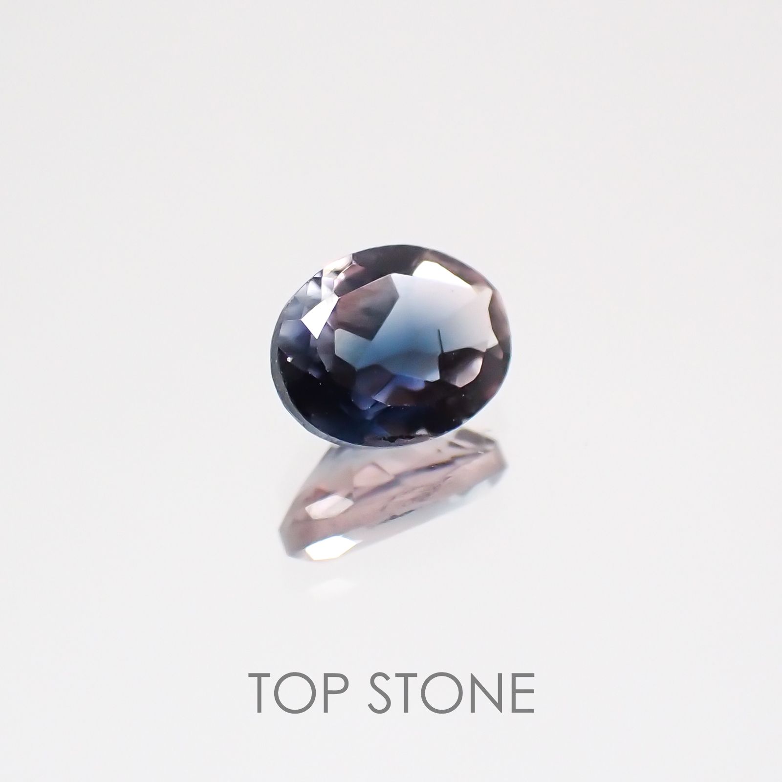 バイカラートルマリン ブラジル産 ルース 0.35ct[21049010]5.1×3.9mm前後