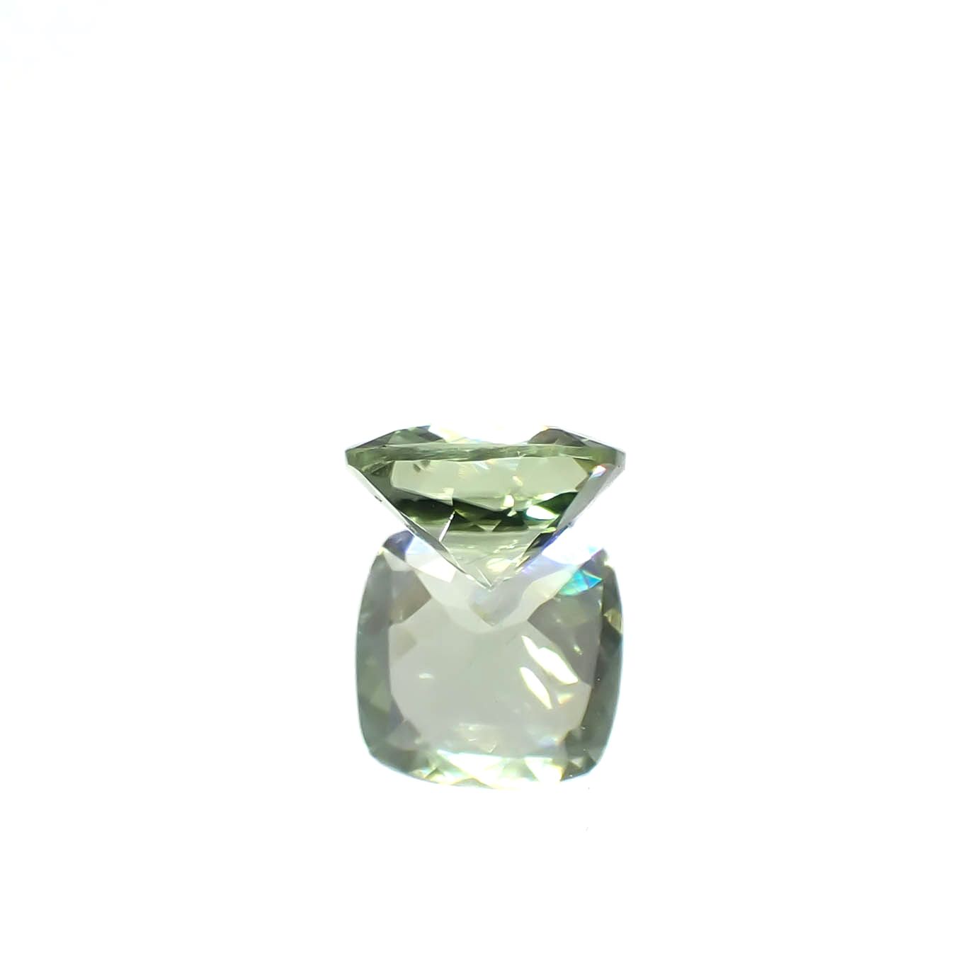 ペリドット(宝石名ペリドット)ノルウェー産 1.385ct ソ付[240728515]7.2x7.1mm前後 | TOP STONE(トップストーン)