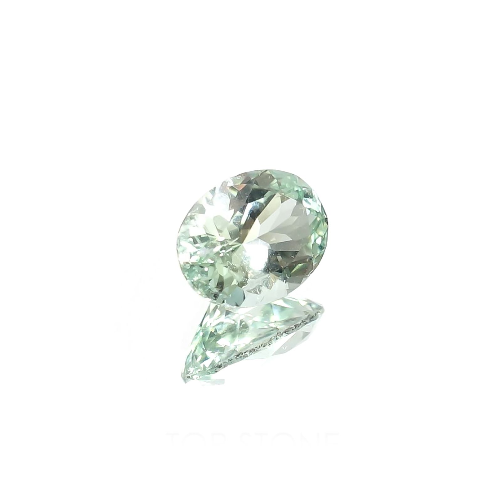 バナジウムコーネルピン(宝石名コーネルピン)タンザニア・タンガ州産 識別済 0.95ct / 7.2x5.3mm前後 [260815627]