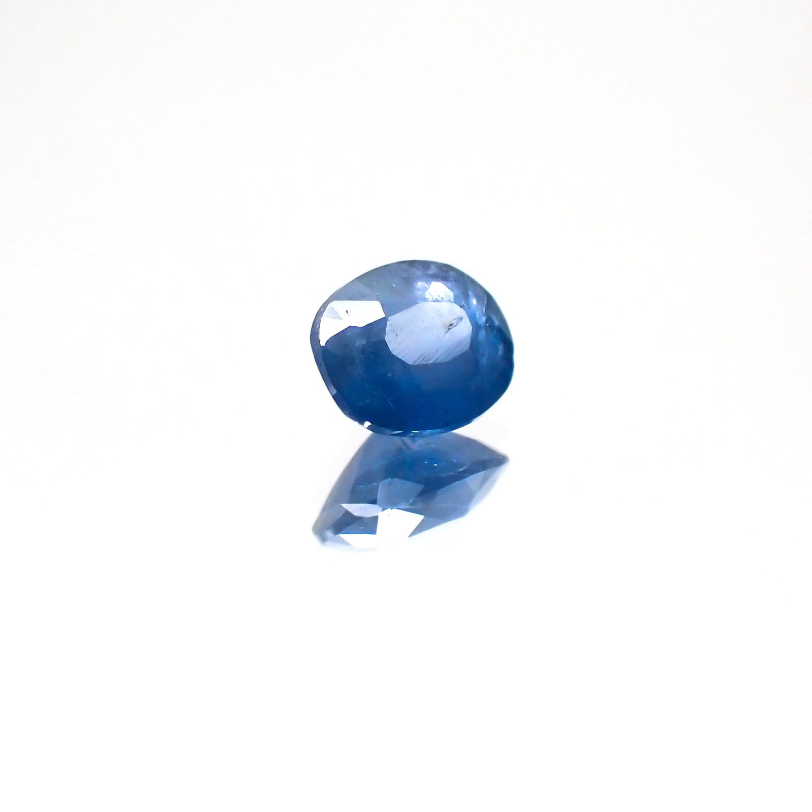 ガーナイト(宝石名 含コバルト・ガーナイト) ナイジェリア産 0.344ct ソ付(彩珠)[210510958]4.2×3.4mm前後