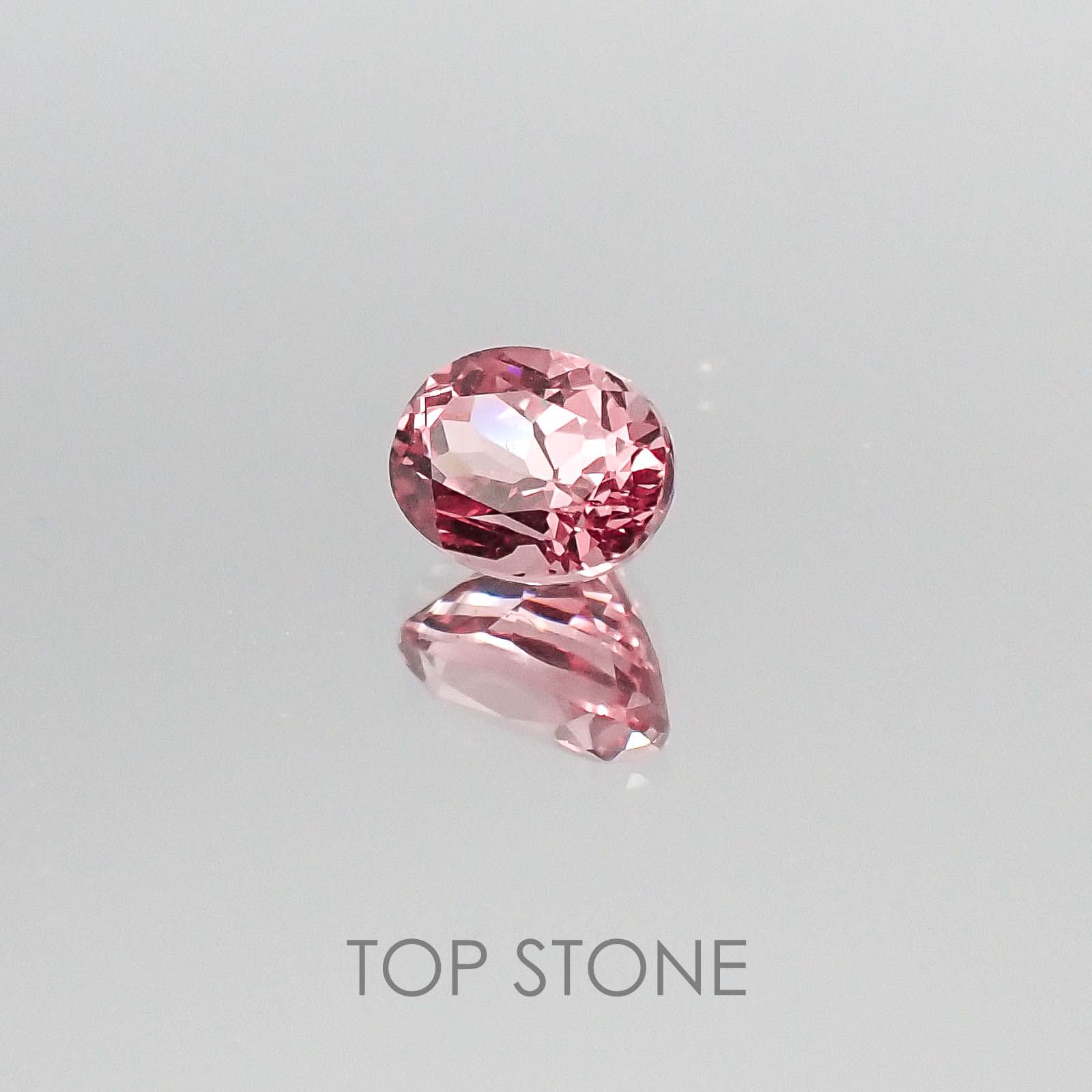 カラーチェンジマラヤガーネット タンザニア産 ルース 1.03ct[20074269]6.4×4.9mm前後