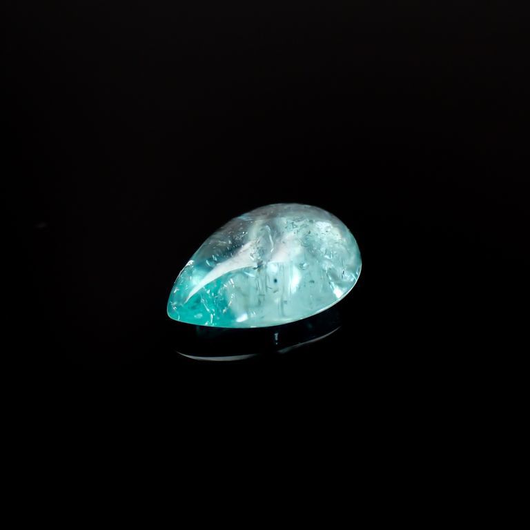 パライバトルマリン(宝石名トルマリン/別名パライバ・トルマリン)ブラジル・キントス鉱山産 0.568ct ソ付(宝貴協)[221018760]6.8x4.9mm前後
